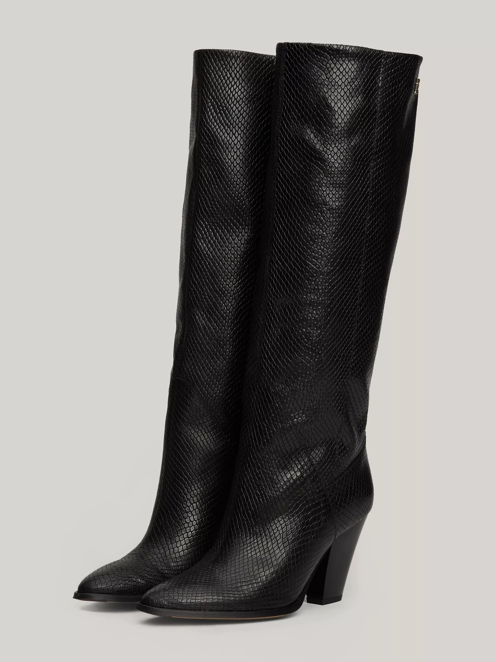 Женские ботинки Tommy Hilfiger, Ковбойские сапоги из кожи с тиснением под змею