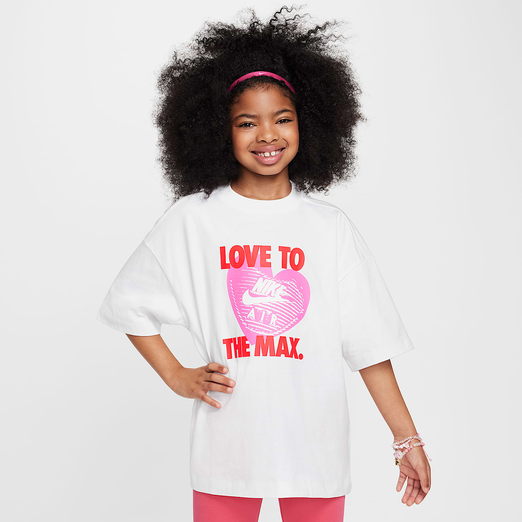 Nike Sportswear Big Kids' (Girls') T-Shirt