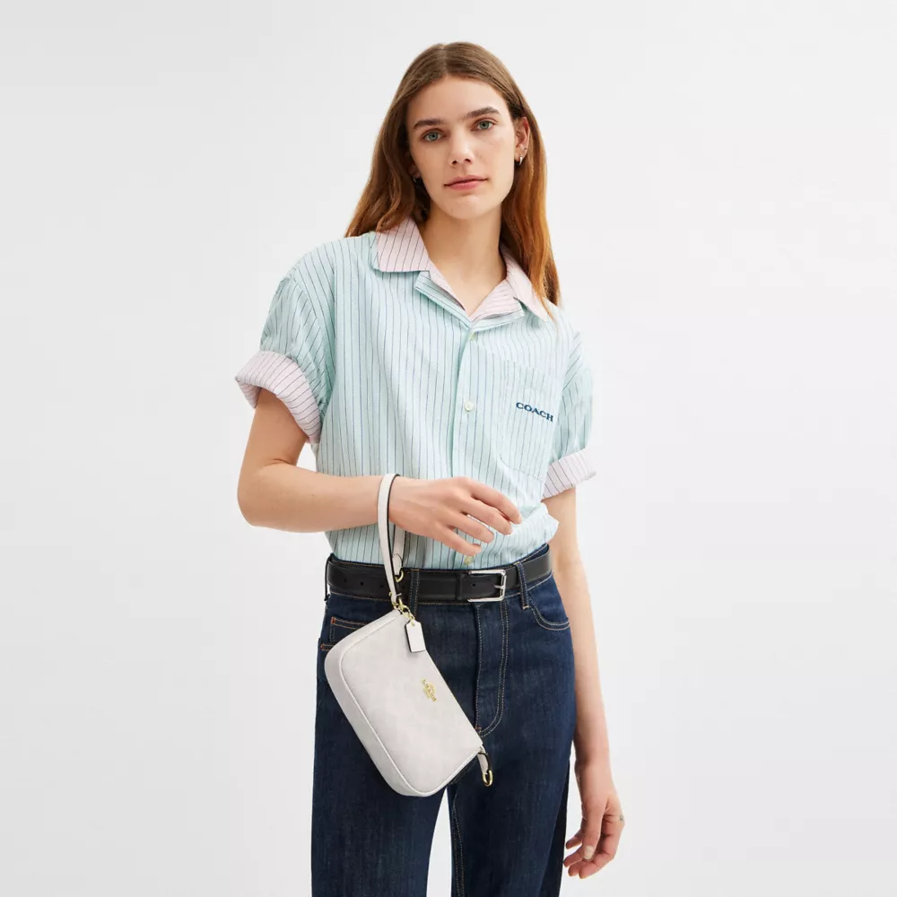 Сумка COACH Nolita 19 In Signature Canvas