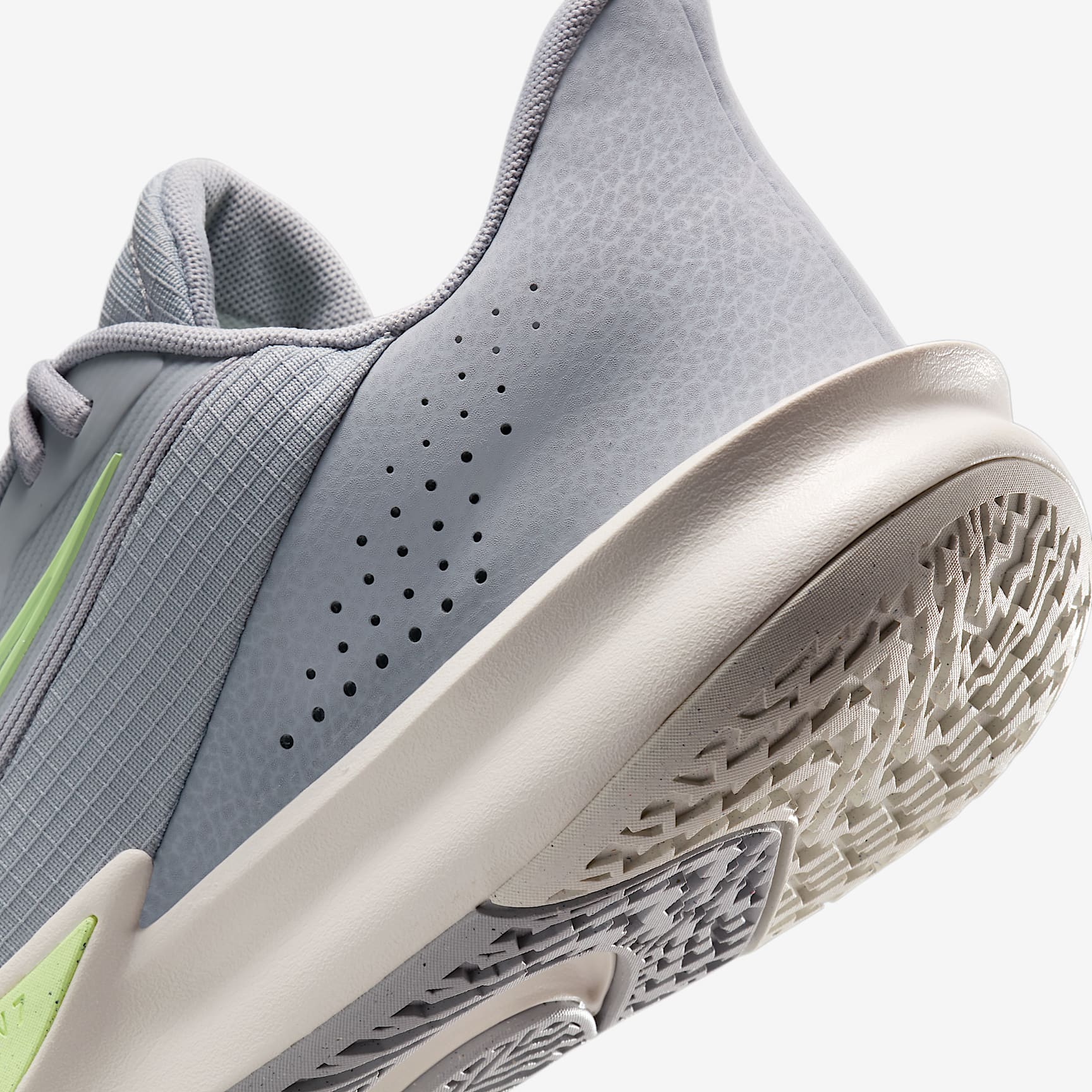 Nike Precision 7 Basketball Shoes