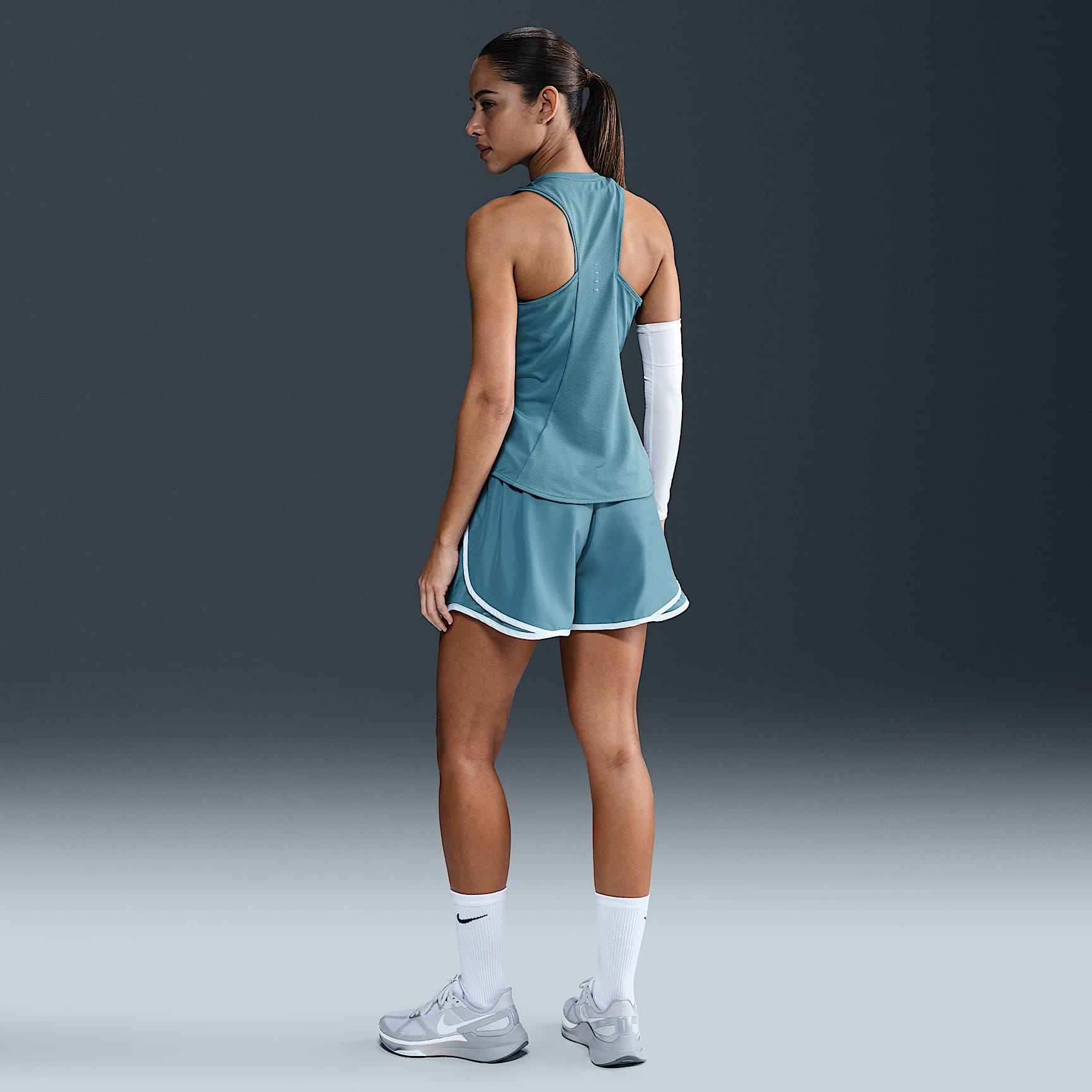 Nike Swift Women's Dri-FIT Running Tank Top