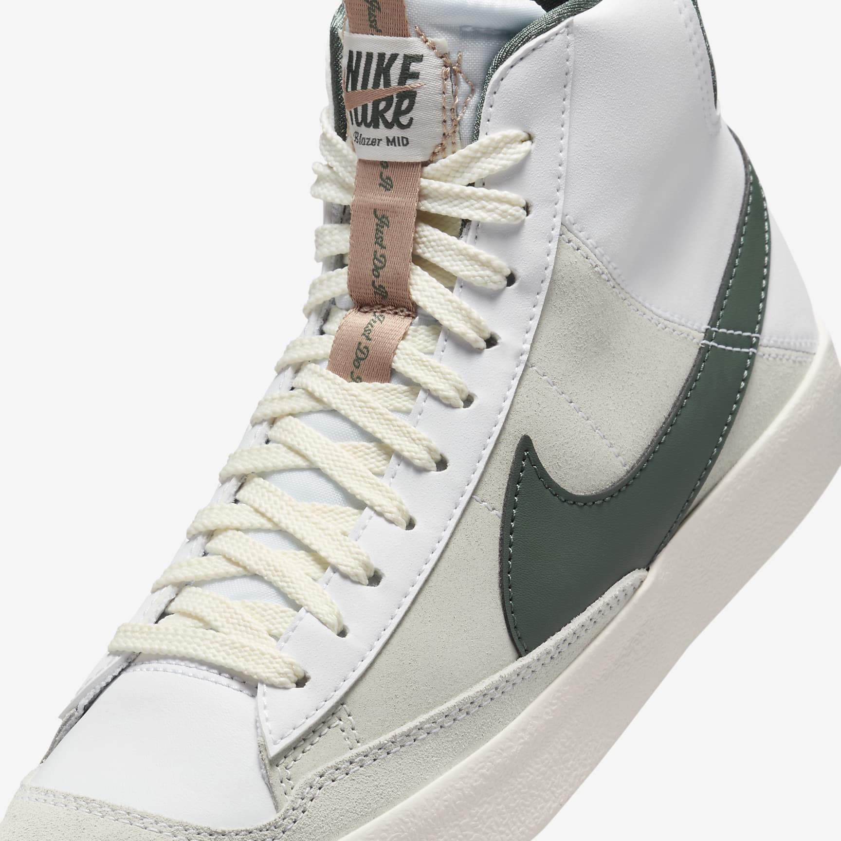 Nike Blazer Mid '77 SE Big Kids' Shoes