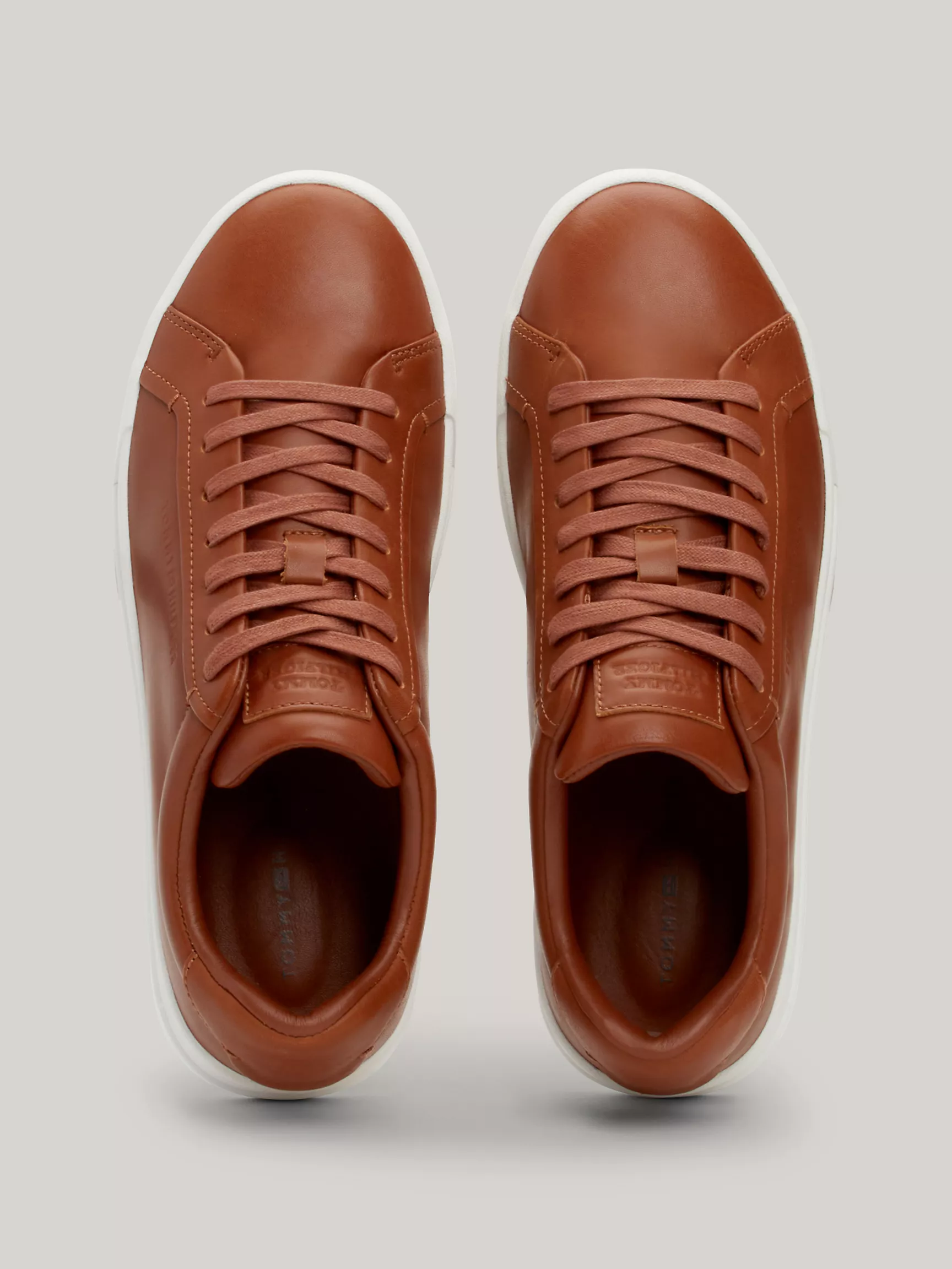 Мужские кроссовки Tommy Hilfiger, Кожаные кеды с чашеобразной подошвой