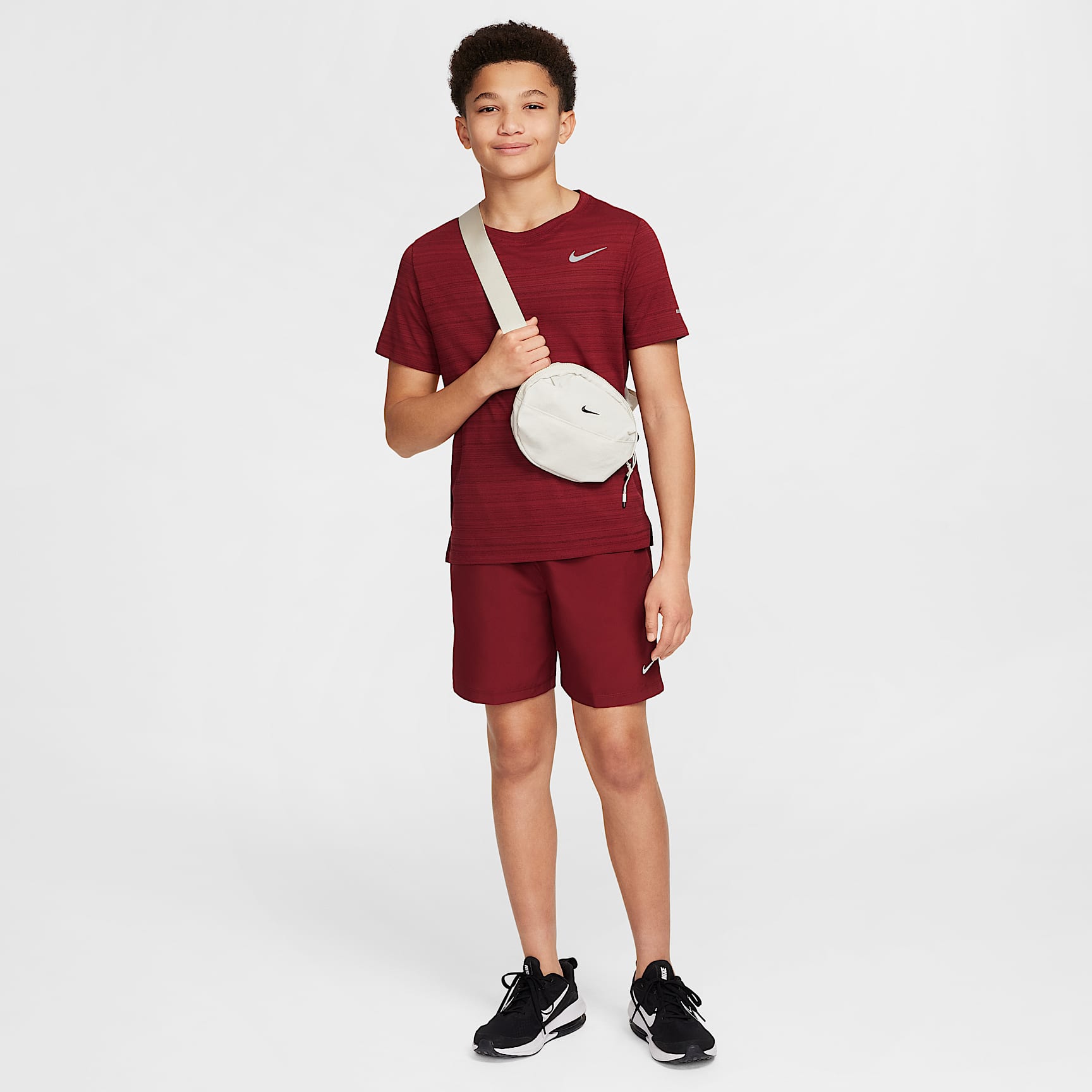 Nike Dri-FIT Miler Big Kids' (Boys') Training Top