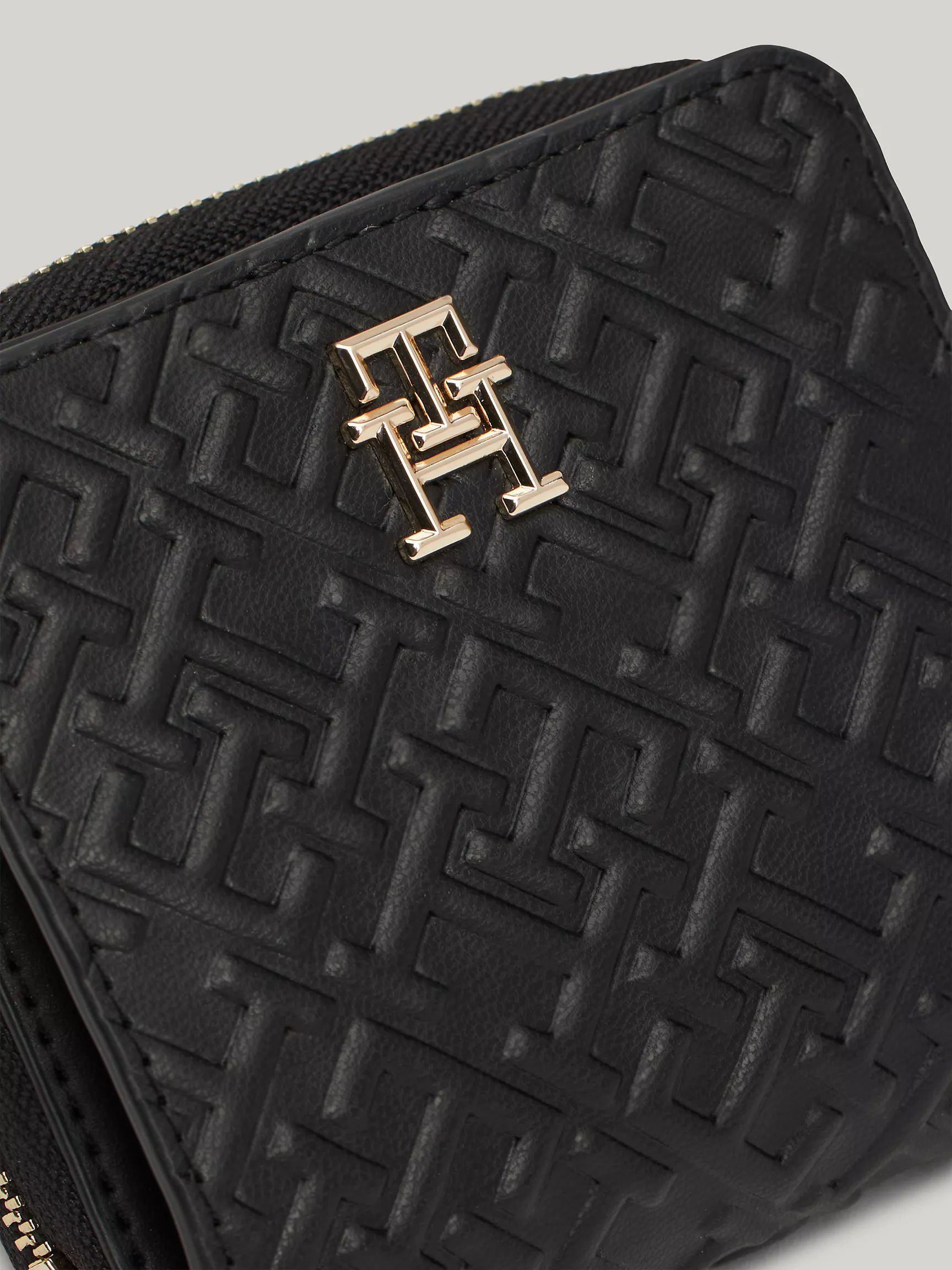 Женский кошелек Tommy Hilfiger, Кошелек на молнии с монограммным узором Tommy