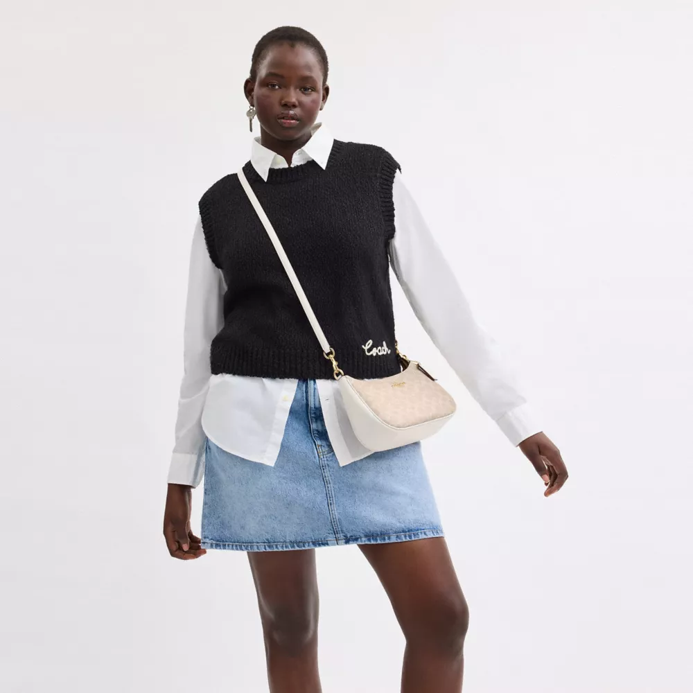 Сумка COACH Teri Shoulder Bag In Signature Canvas
