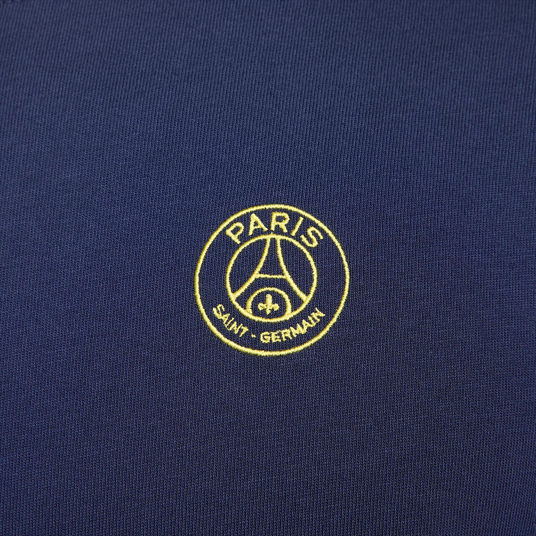 Paris Saint-Germain Premium Essential Men's Nike Soccer T-Shirt