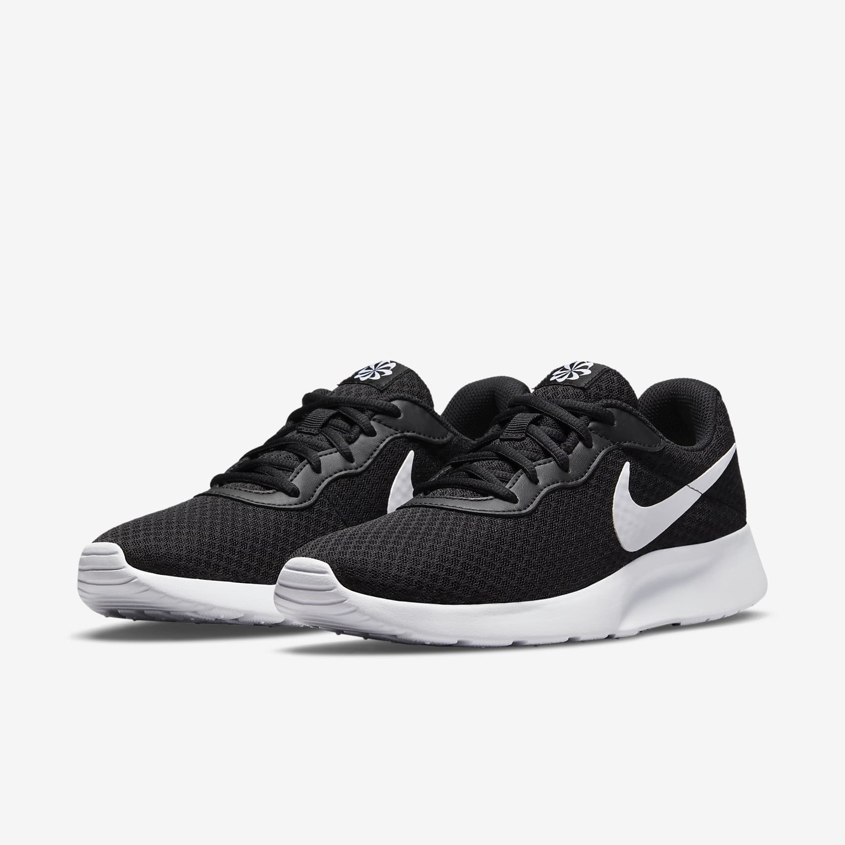Nike Tanjun Women's Shoes