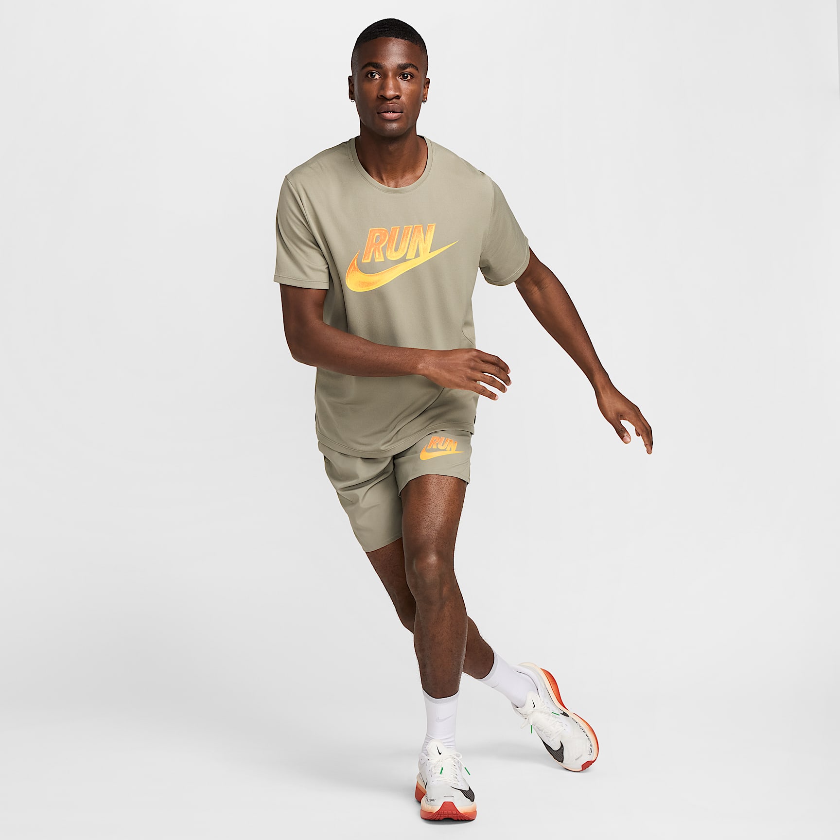Nike Challenger Run Energy Men's Dri-FIT 7" Unlined Running Shorts