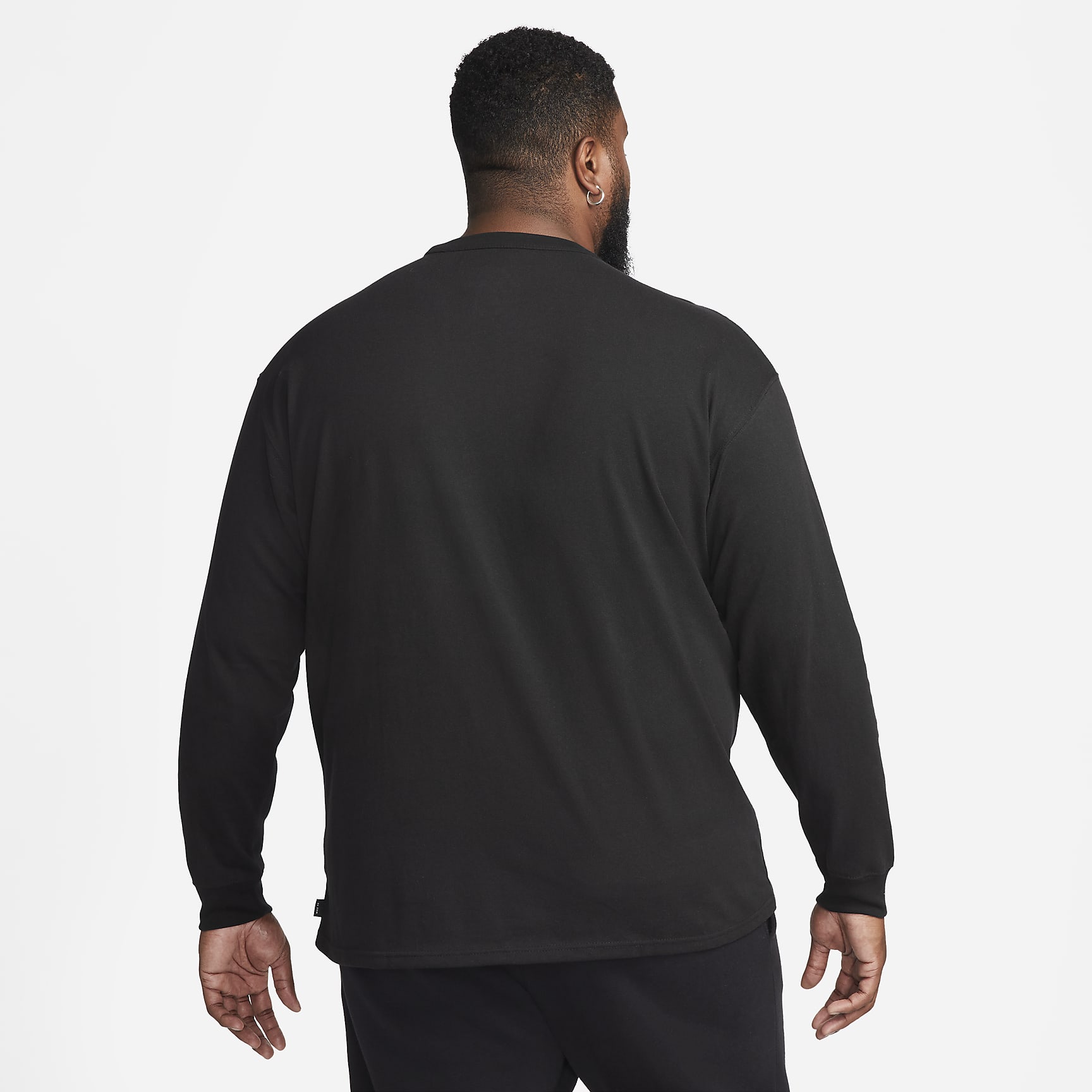 Nike Sportswear Premium Essentials Men's Long-Sleeve T-Shirt