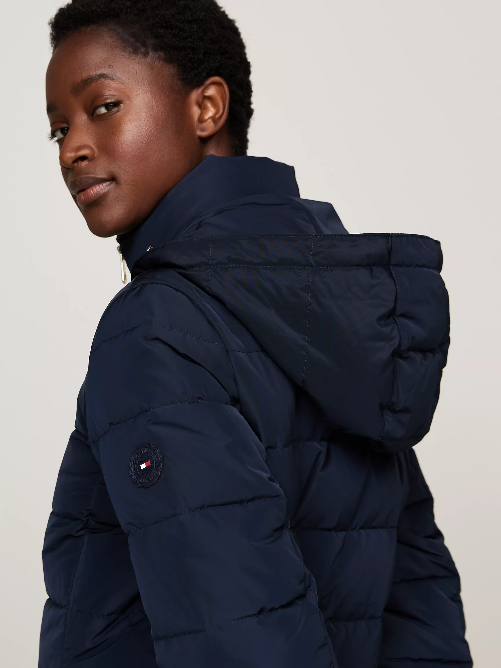 Женское пальто Tommy Hilfiger, Водоотталкивающее длинное пуховое пальто с капюшоном