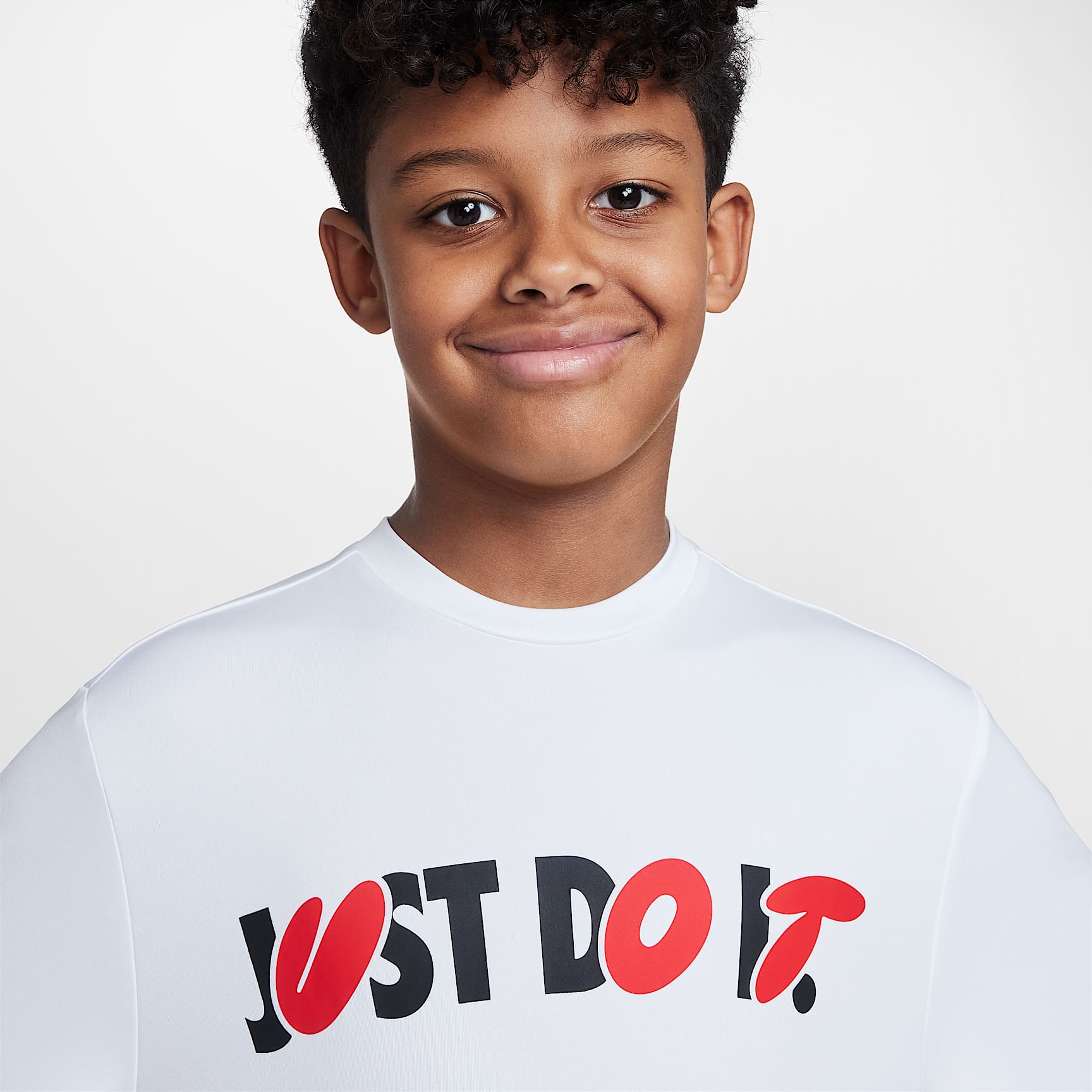 Nike Swim Hydroguard Big Kids' (Boys') Dri-FIT Long-Sleeve Top