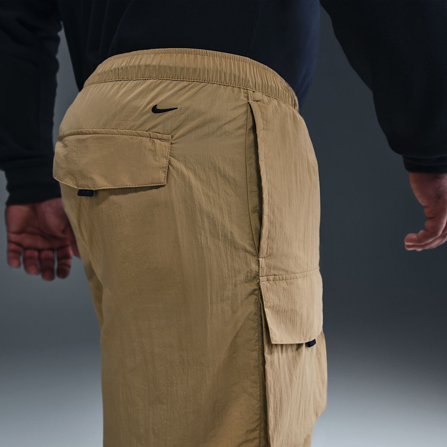 Nike Tech Men's Woven Cargo Shorts