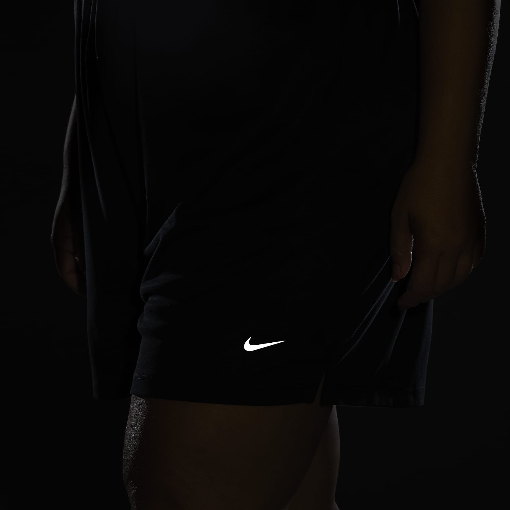 Nike Dri-FIT Attack Women's Mid-Rise 5" Unlined Shorts (Plus Size)