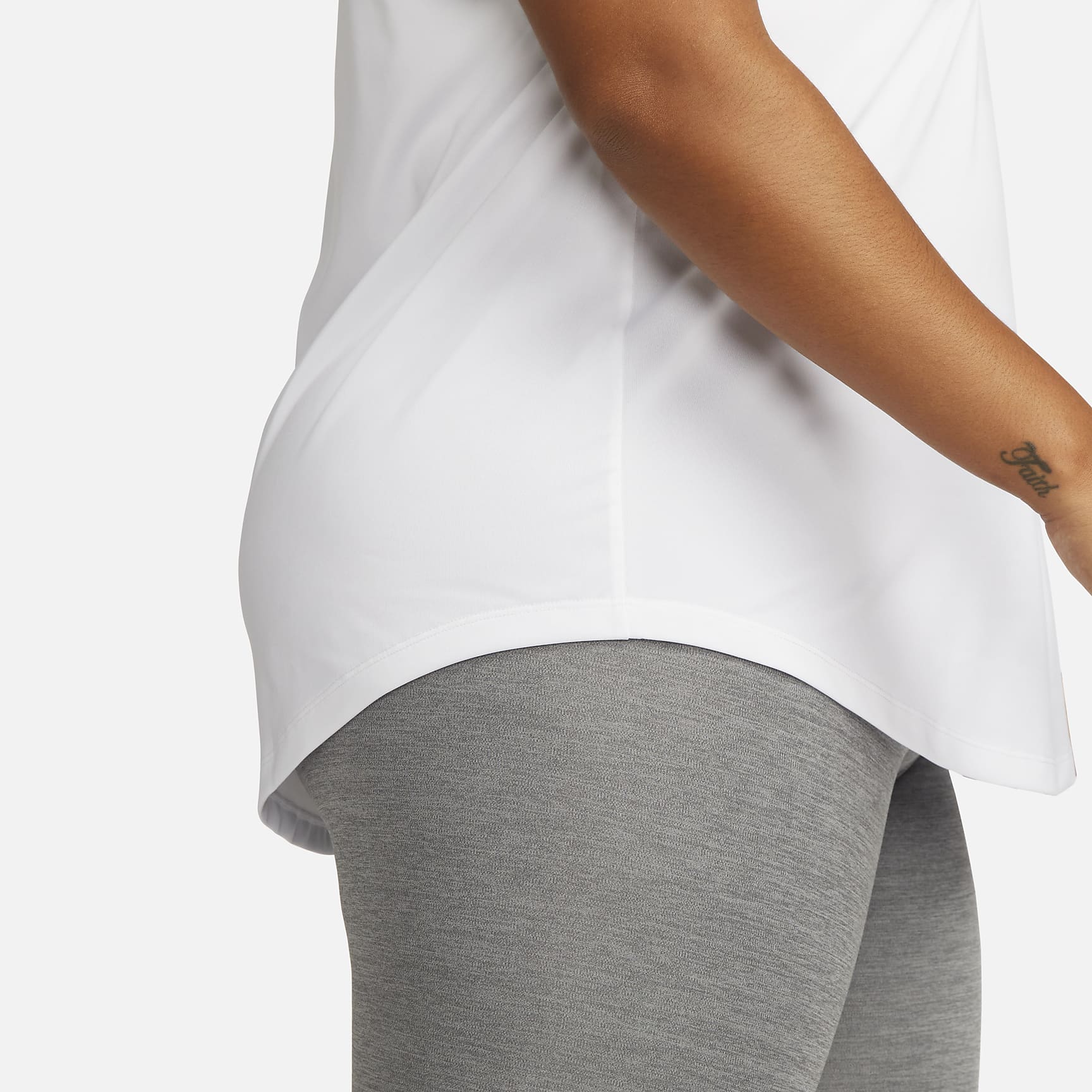 Nike Dri-FIT Women's T-Shirt (Plus Size)