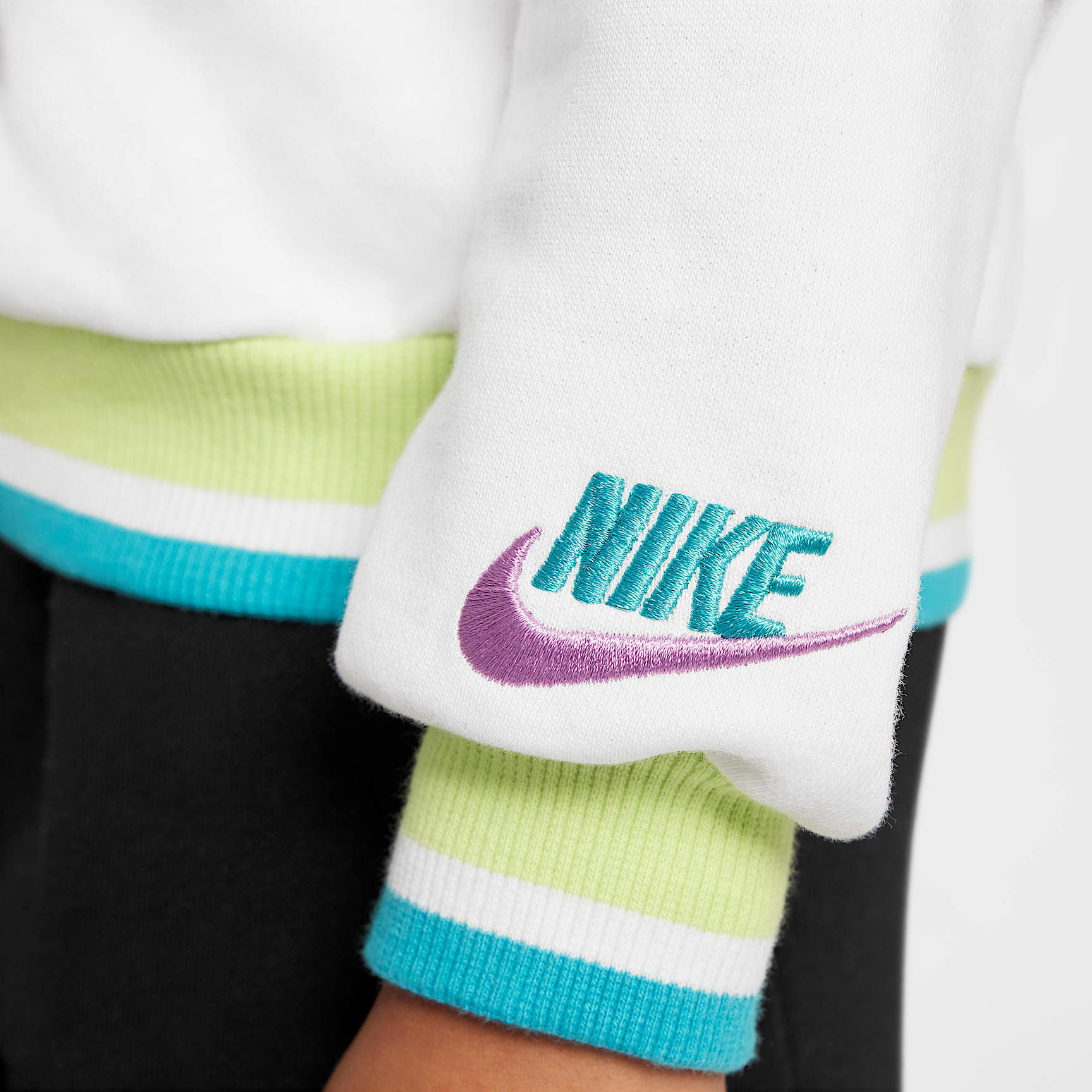Nike Sportswear "Outside the Lines" Little Kids' French Terry Crew Top