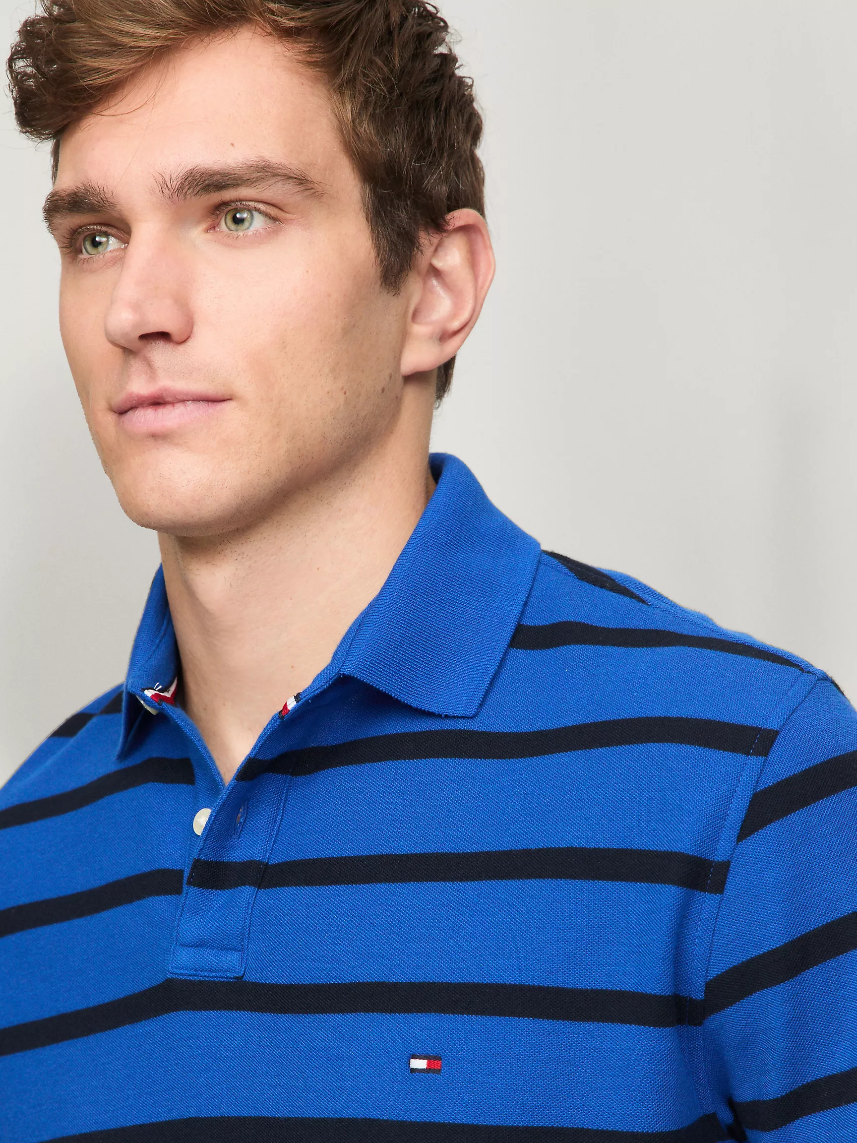 Мужское поло Tommy Hilfiger, Полосатое влагоотводящее поло стандартного кроя