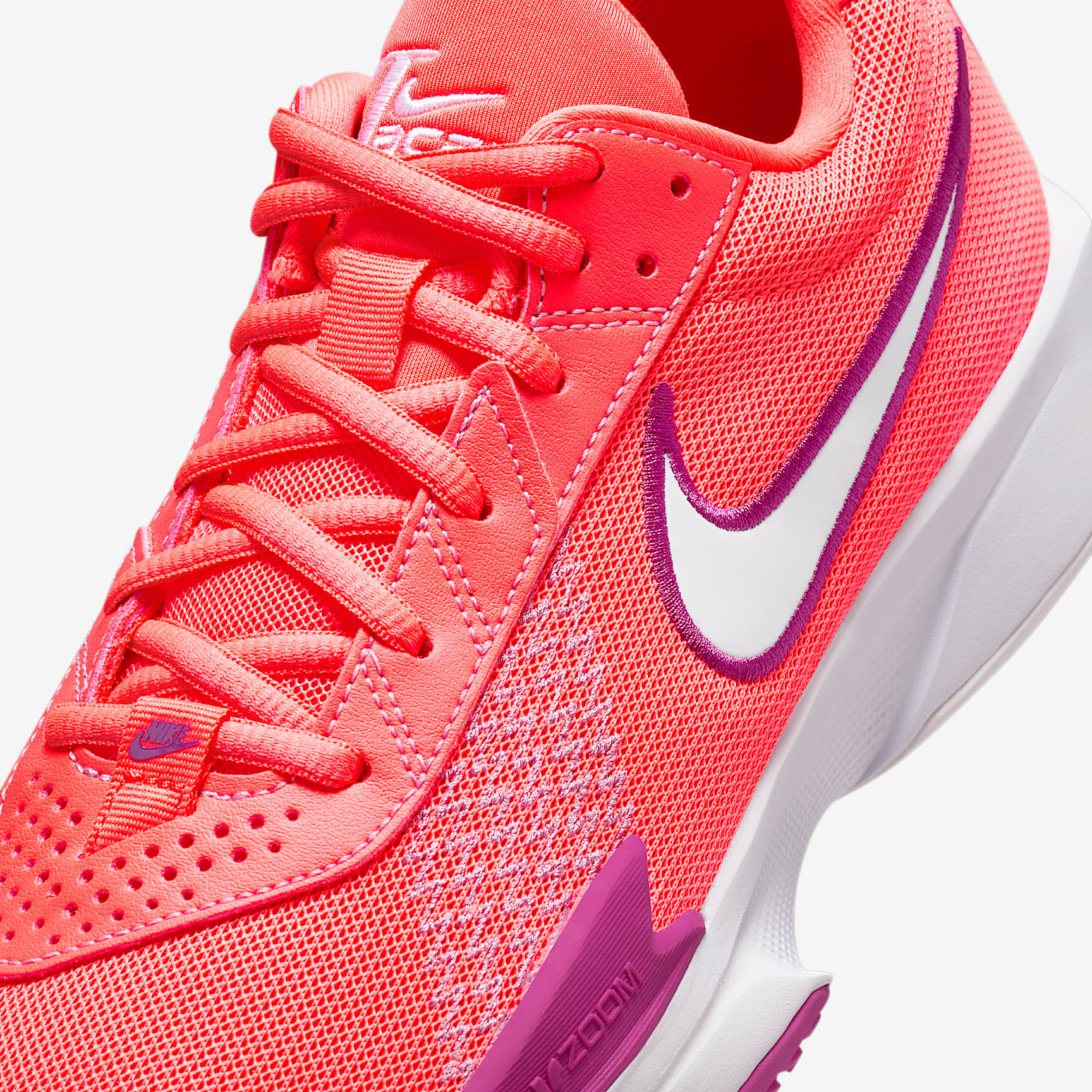 Nike G.T. Cut Academy Women's Basketball Shoes