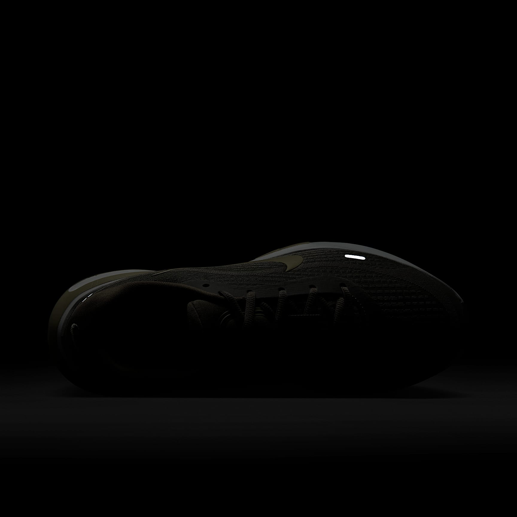 Nike Journey Run Men's Road Running Shoes