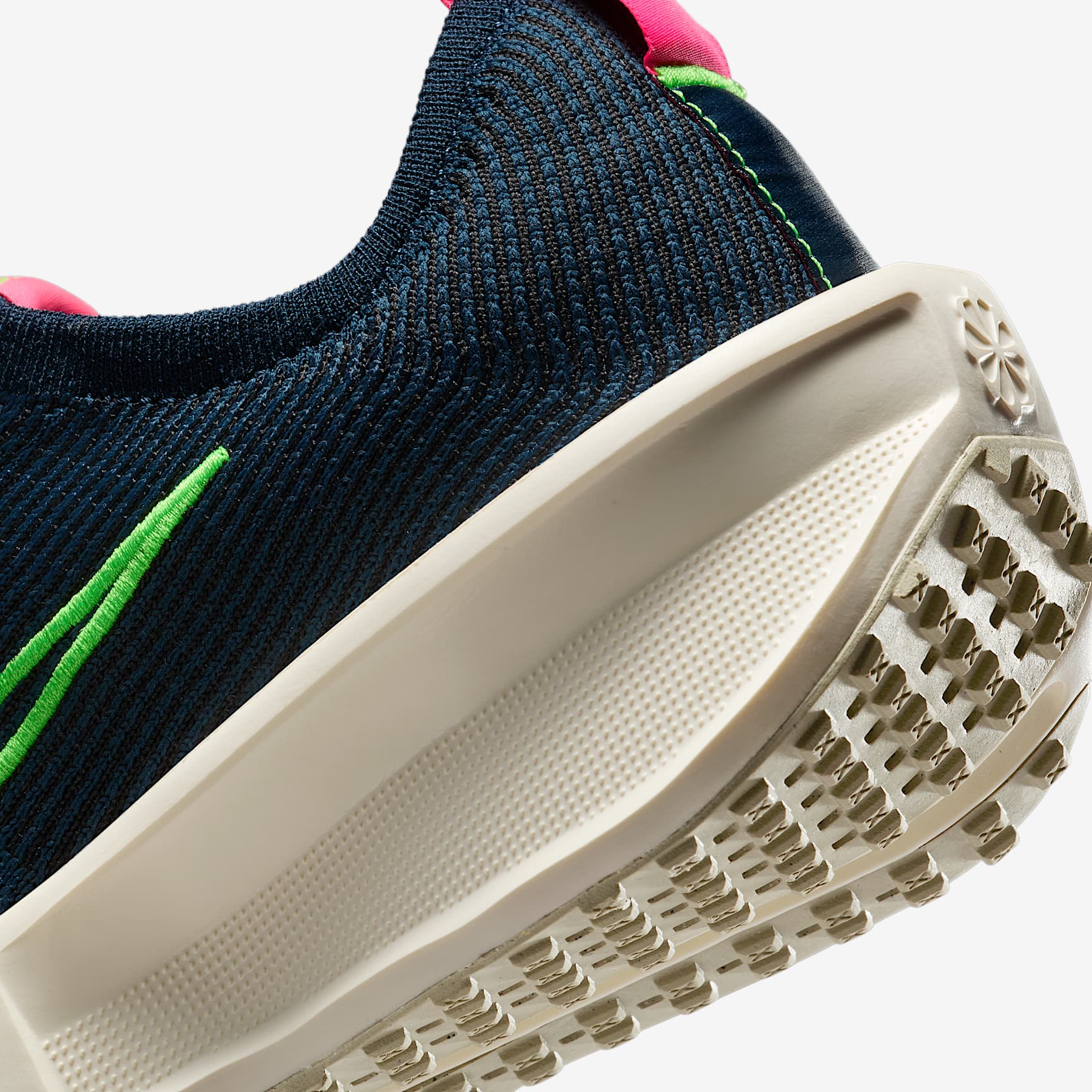 Nike Interact Run Women's Road Running Shoes