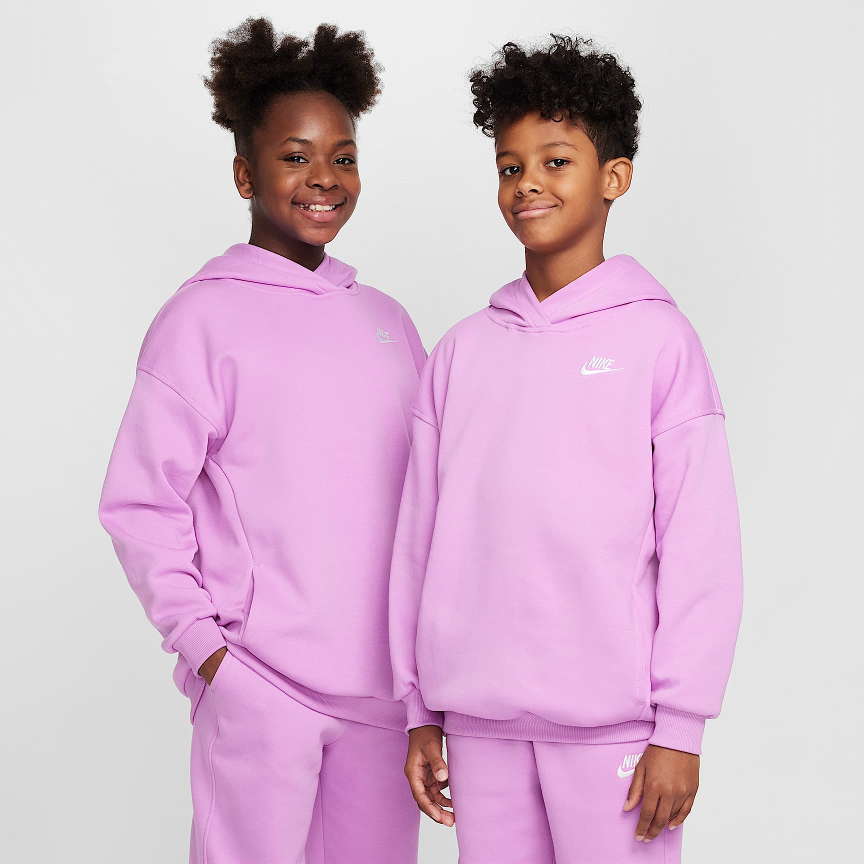 Nike Sportswear Club Fleece Big Kids' Oversized Pullover Hoodie