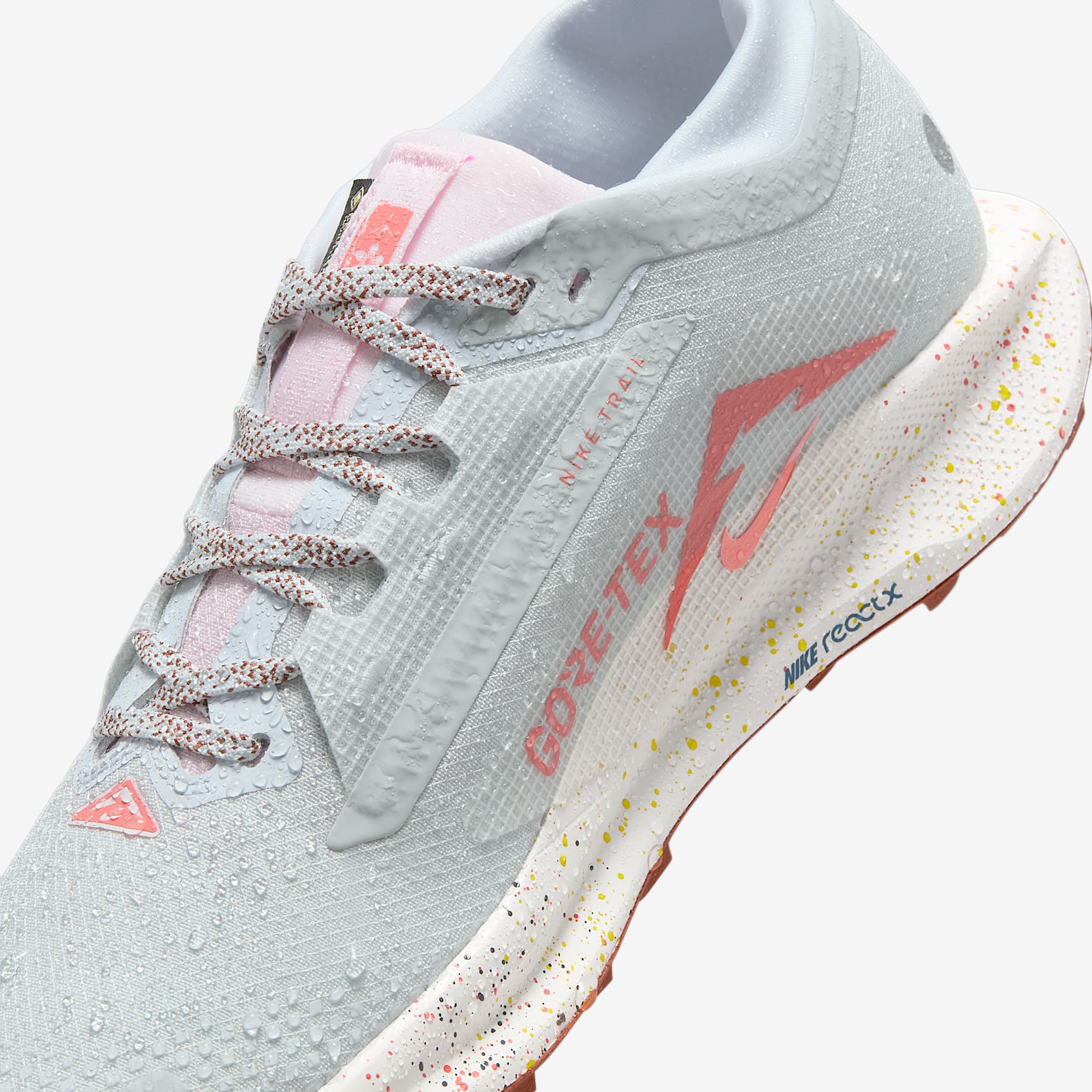 Nike Pegasus Trail 5 GORE-TEX Women's Waterproof Trail Running Shoes