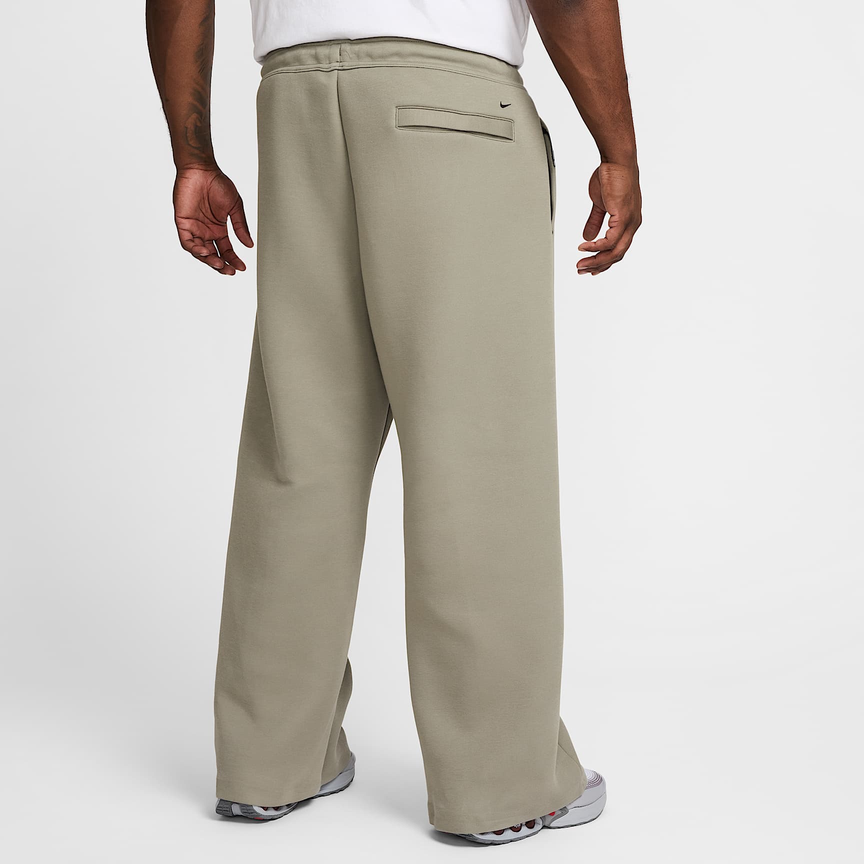 Nike Tech Men's Wide-Leg Fleece Pants
