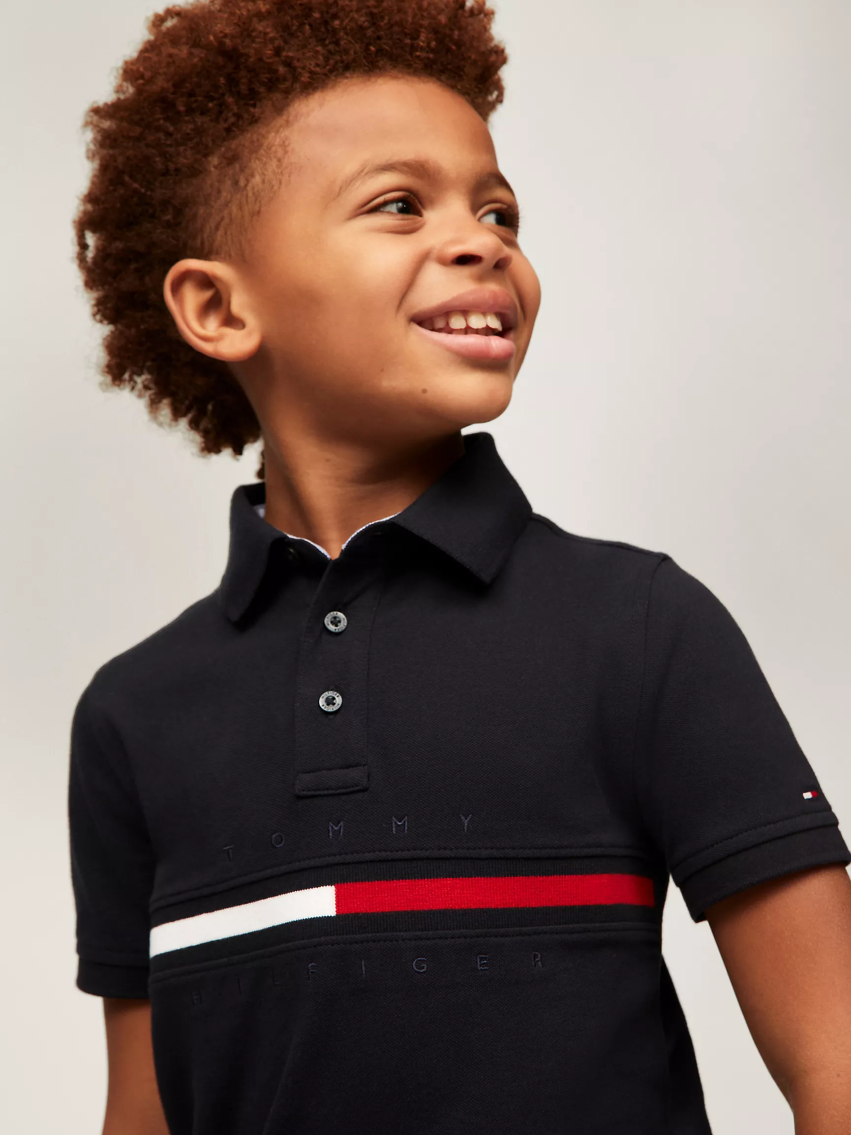 Рубашка-поло для мальчиков Tommy Hilfiger, Детское поло с коротким рукавом и флаговыми полосками