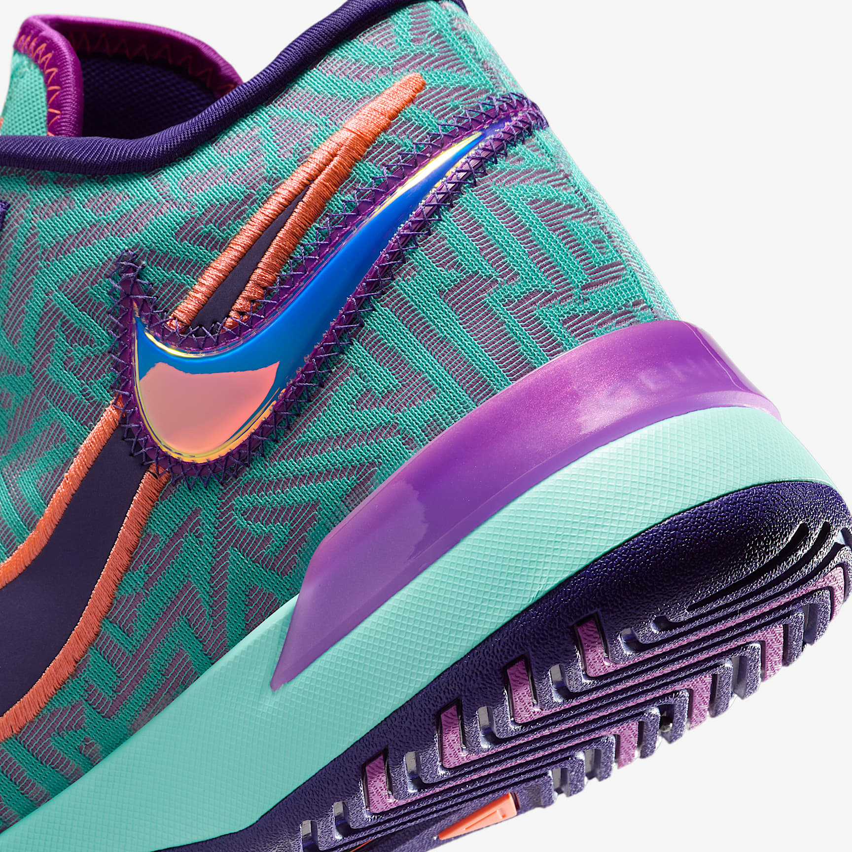 LeBron NXXT Genisus Basketball Shoes