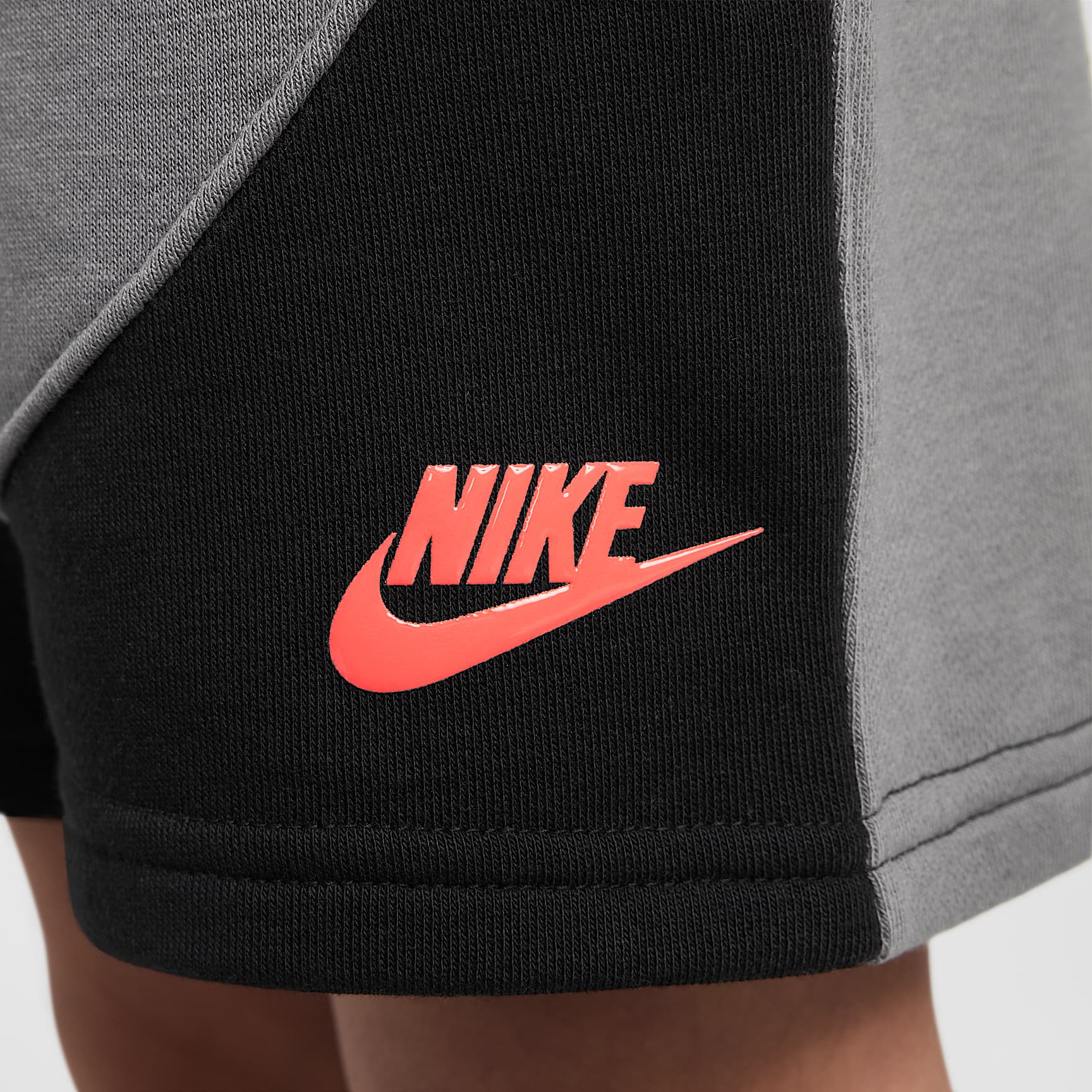 Nike Sportswear Toddler On the Move French Terry Shorts