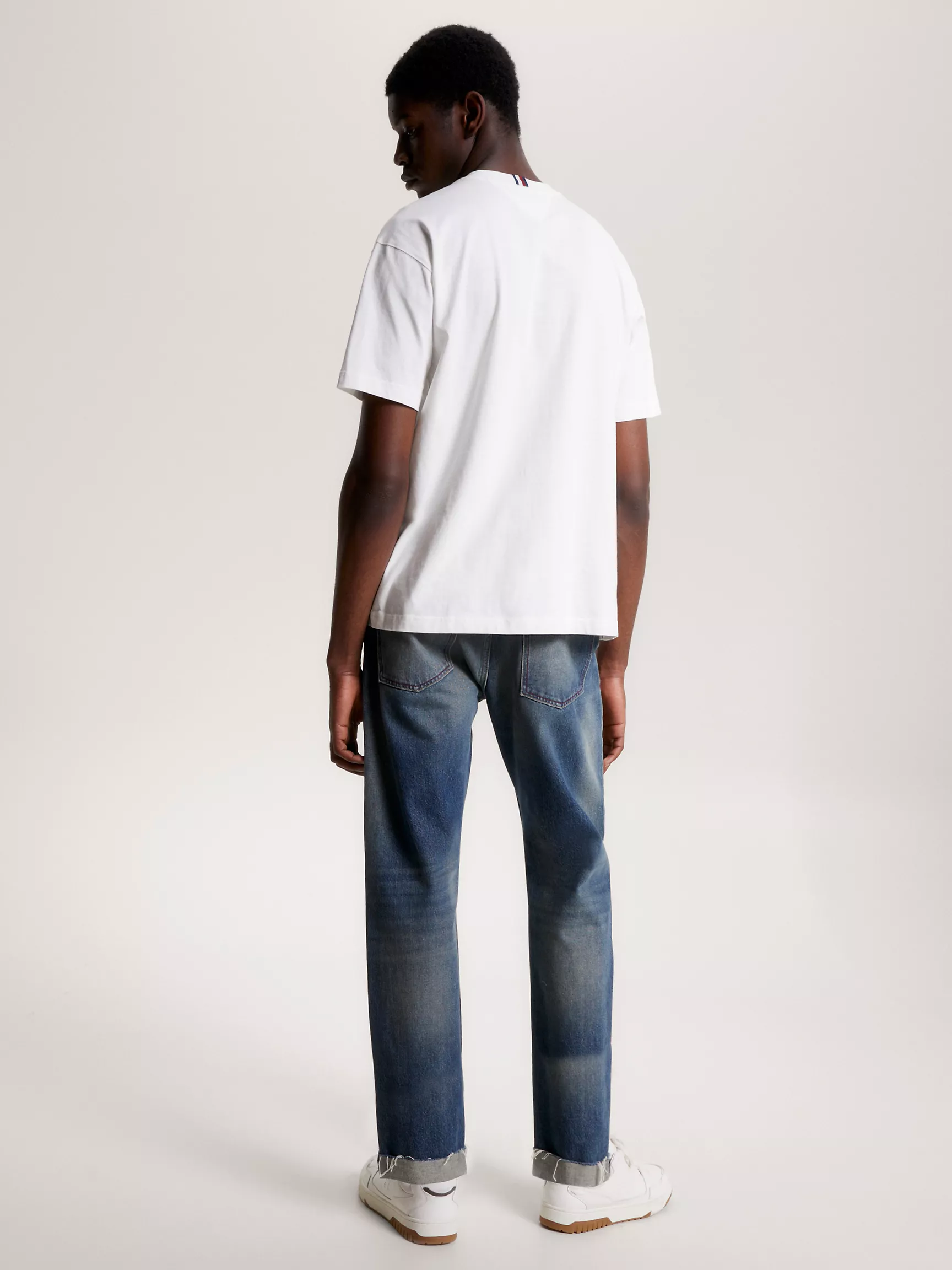 Мужская футболка Tommy Hilfiger, Футболка с вышитым монограммным логотипом