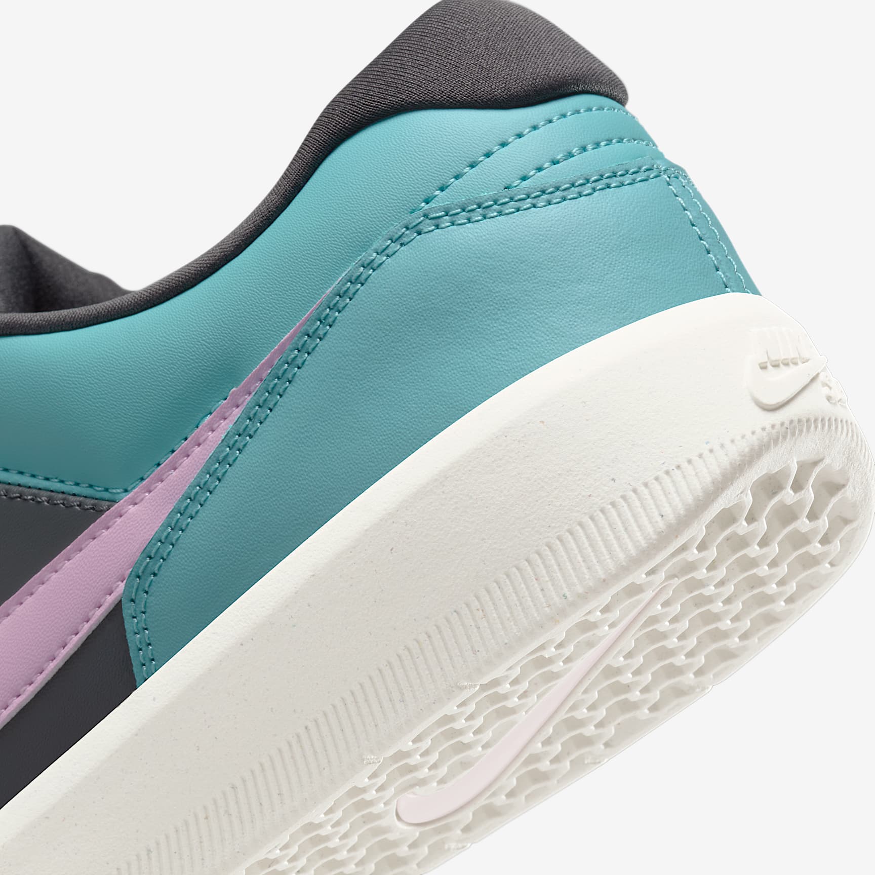 Nike SB Force 58 Premium Skate Shoes