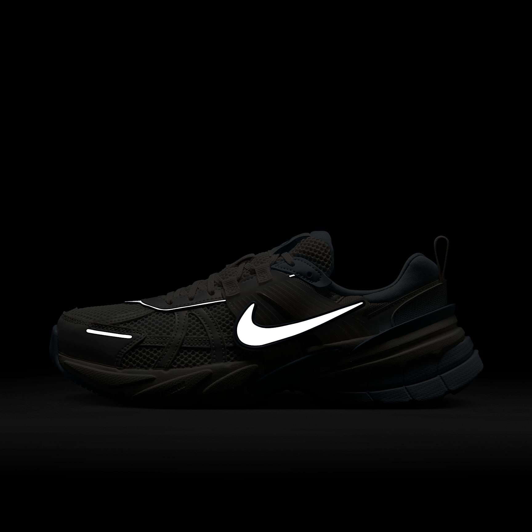 Nike V2K Run Women's Shoes