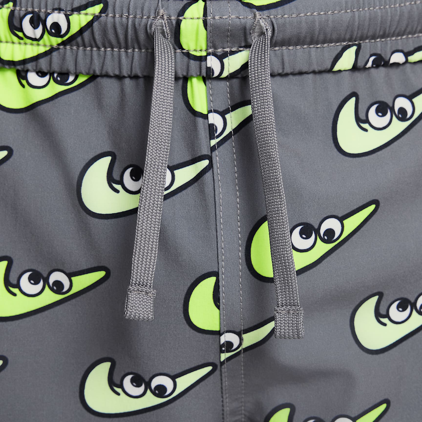 Nike Swim Breaker Big Kids' (Boys') 7" Brief-Lined Volley Shorts