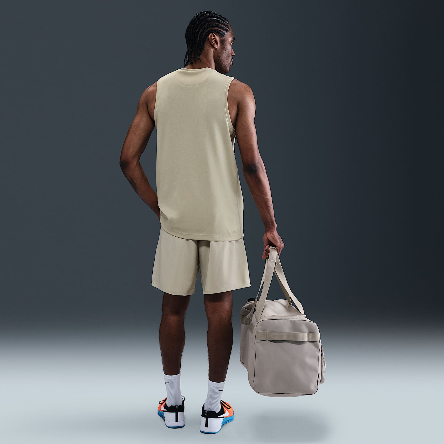 Nike Primary Men's Dri-FIT Versatile Tank