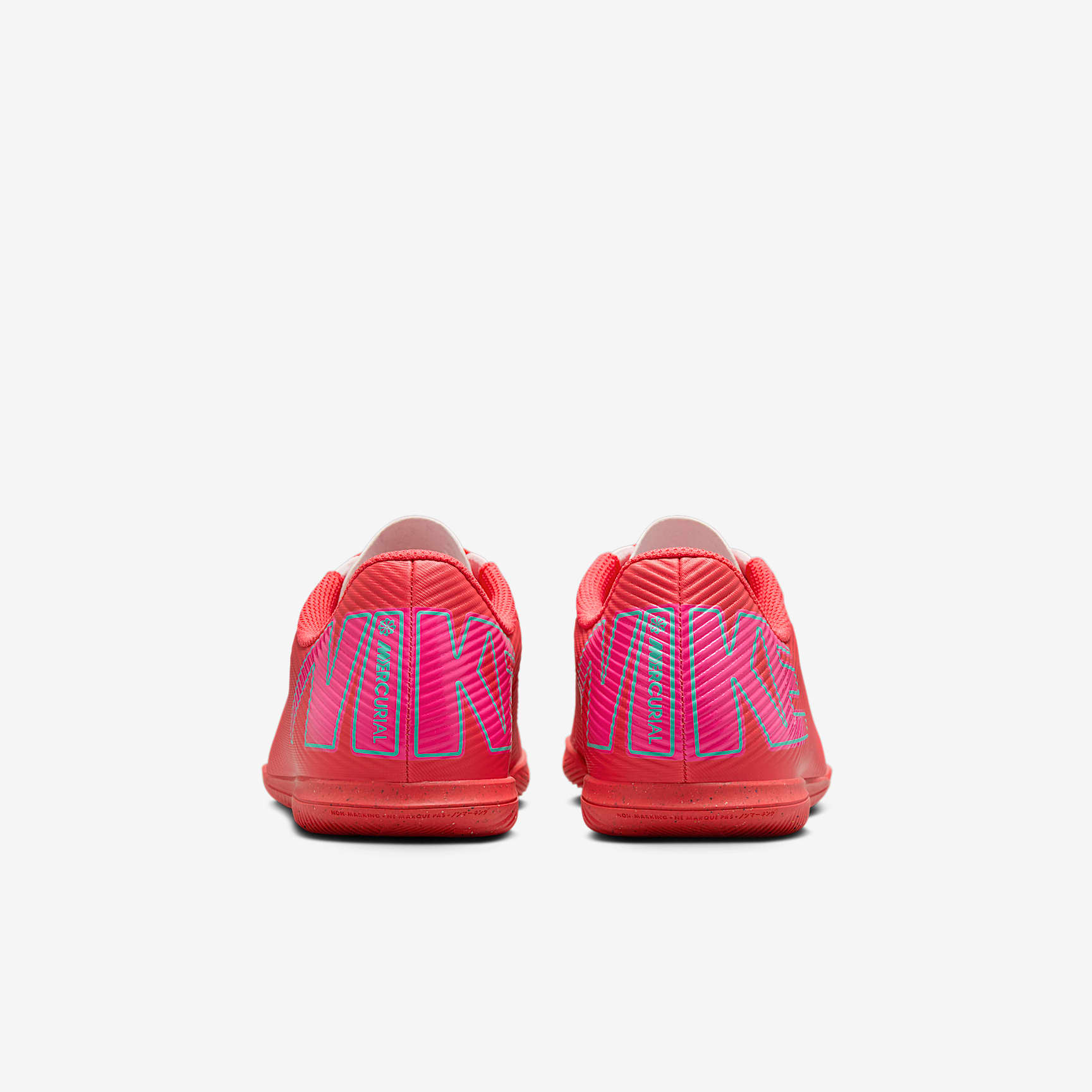Nike Jr. Mercurial Vapor 16 Club Little/Big Kids' IC Low-Top Soccer Shoes