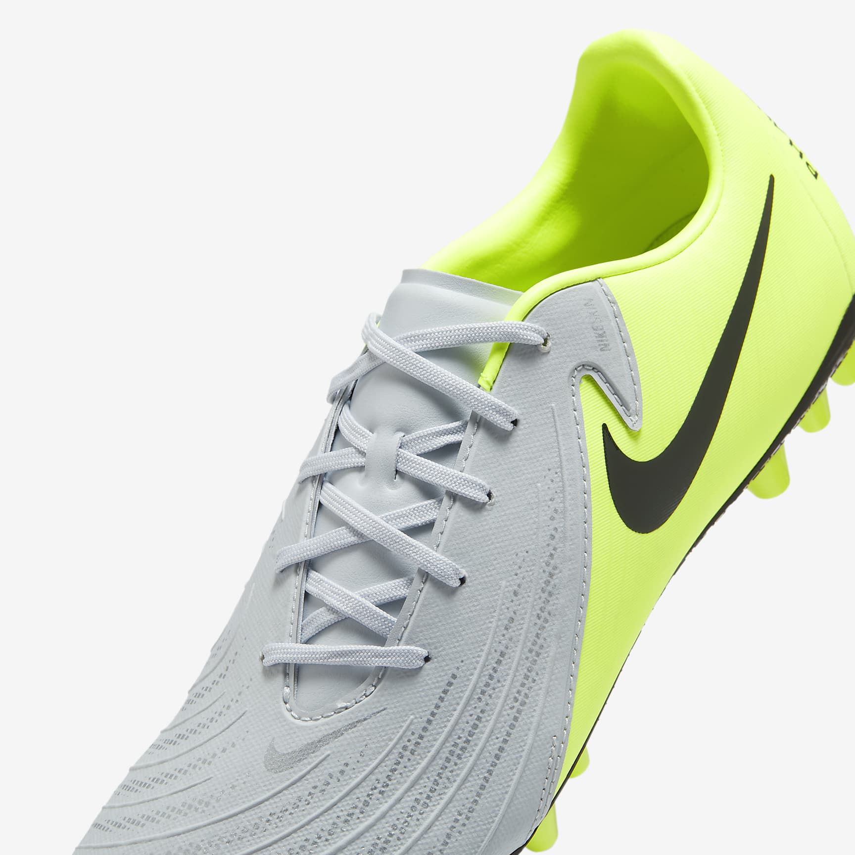 Nike Phantom GX 2 Academy AG Low-Top Soccer Cleats