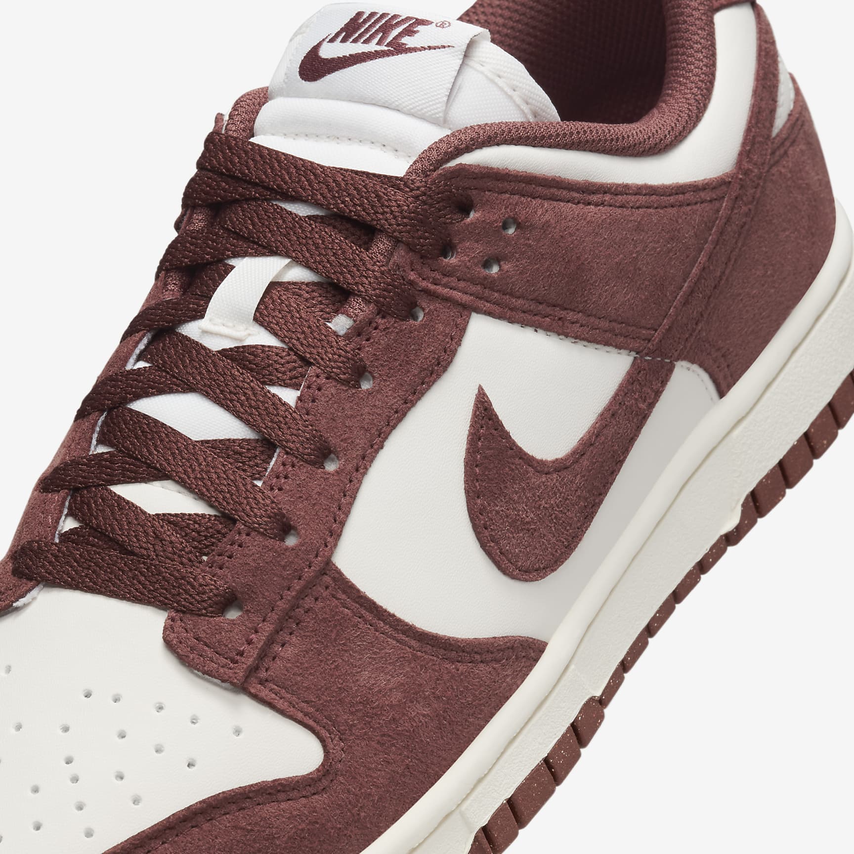 Nike Dunk Low Women's Shoes