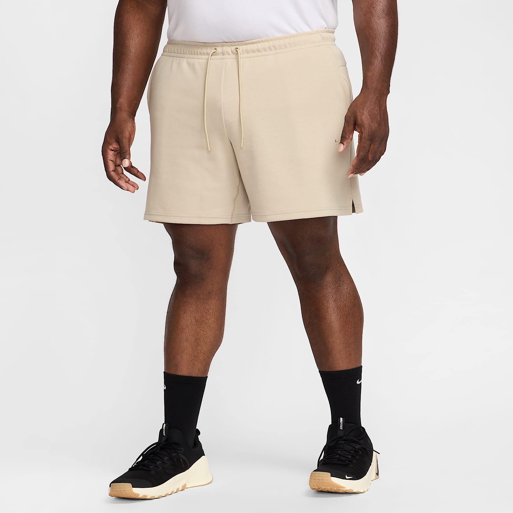 Nike Primary Fleece Men's 7" Dri-FIT UV Unlined Performance Shorts