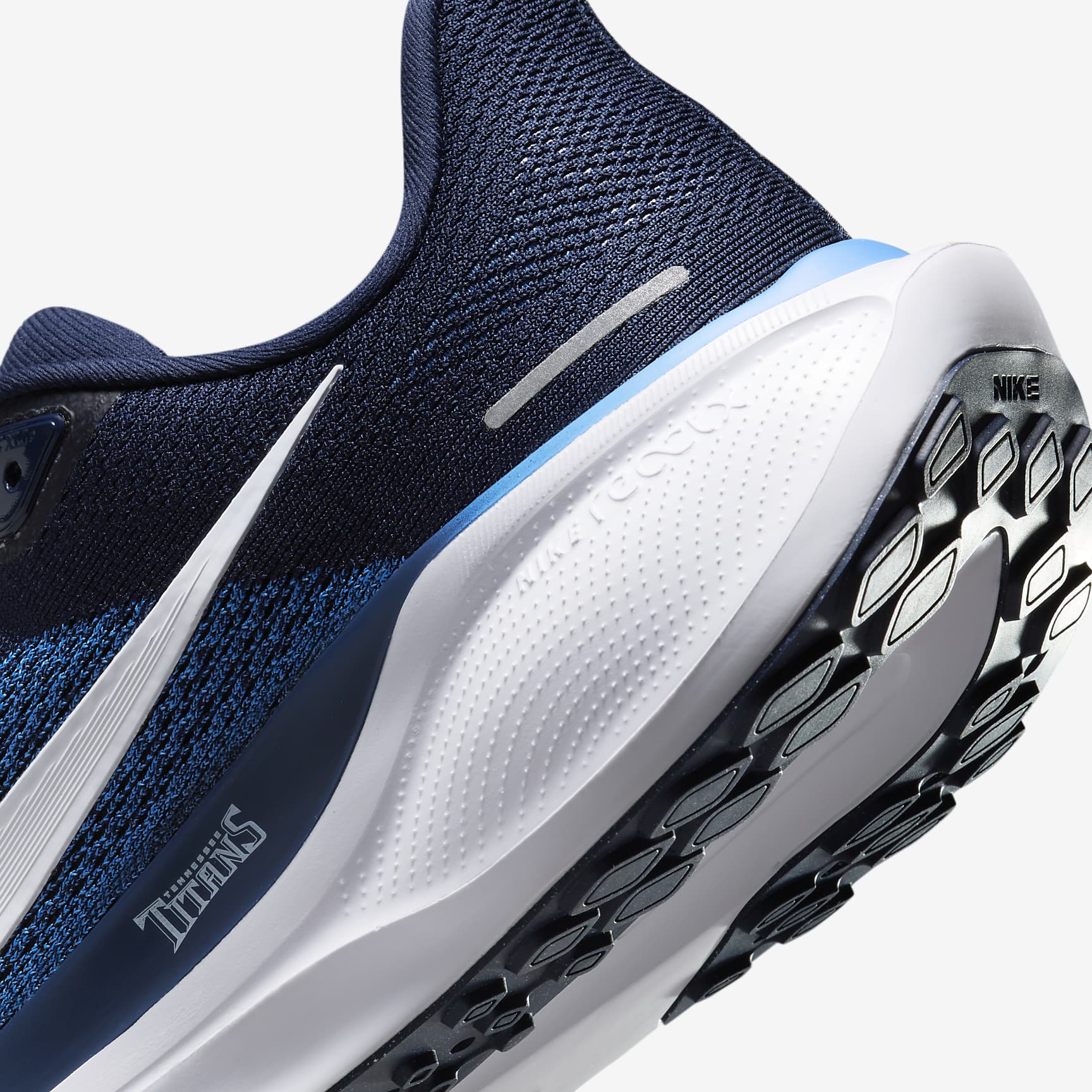 Nike Pegasus 41 NFL Tennessee Titans Men's Road Running Shoes