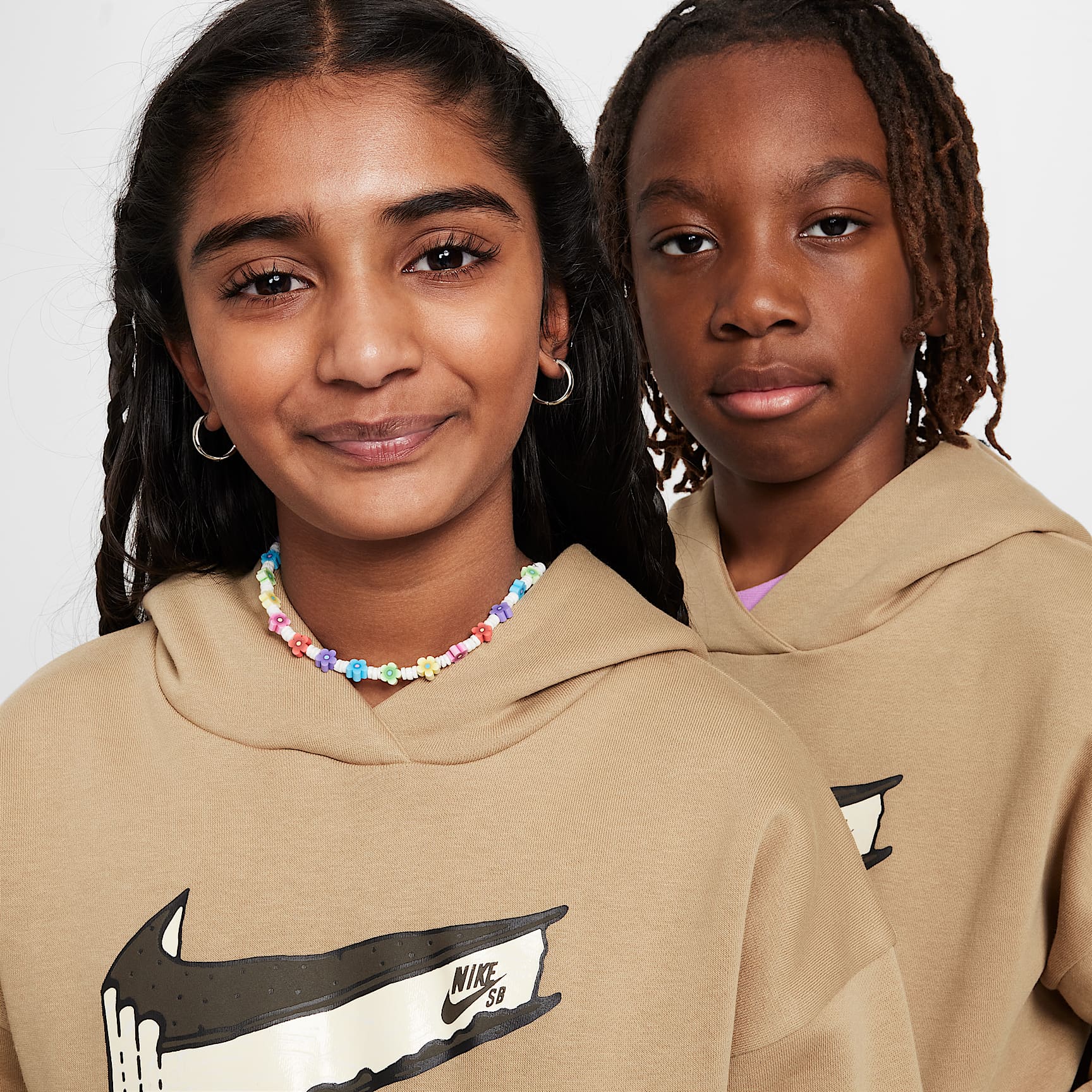 Nike SB EasyOn Big Kids' Oversized Pullover Skate Hoodie