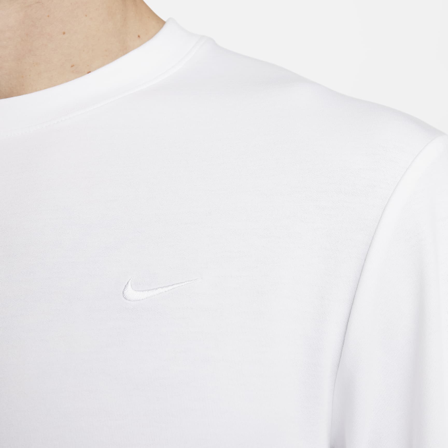 Nike Primary Men's Dri-FIT Long-Sleeve Versatile Top