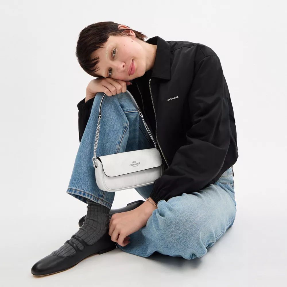 Сумка COACH Hailey Flap Bag In Signature Canvas