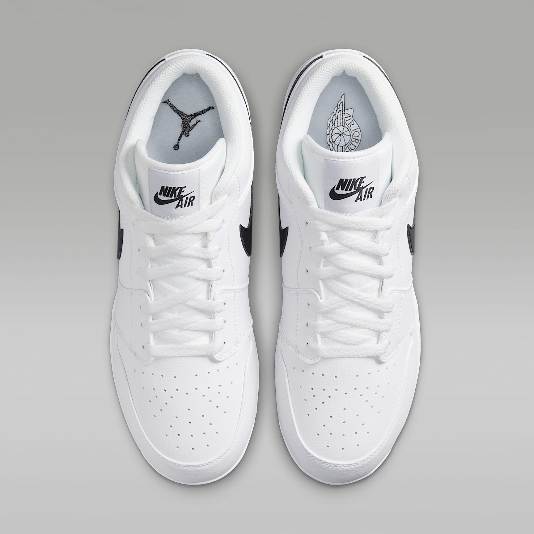 Jordan 1 Retro Low Metal Baseball Cleats