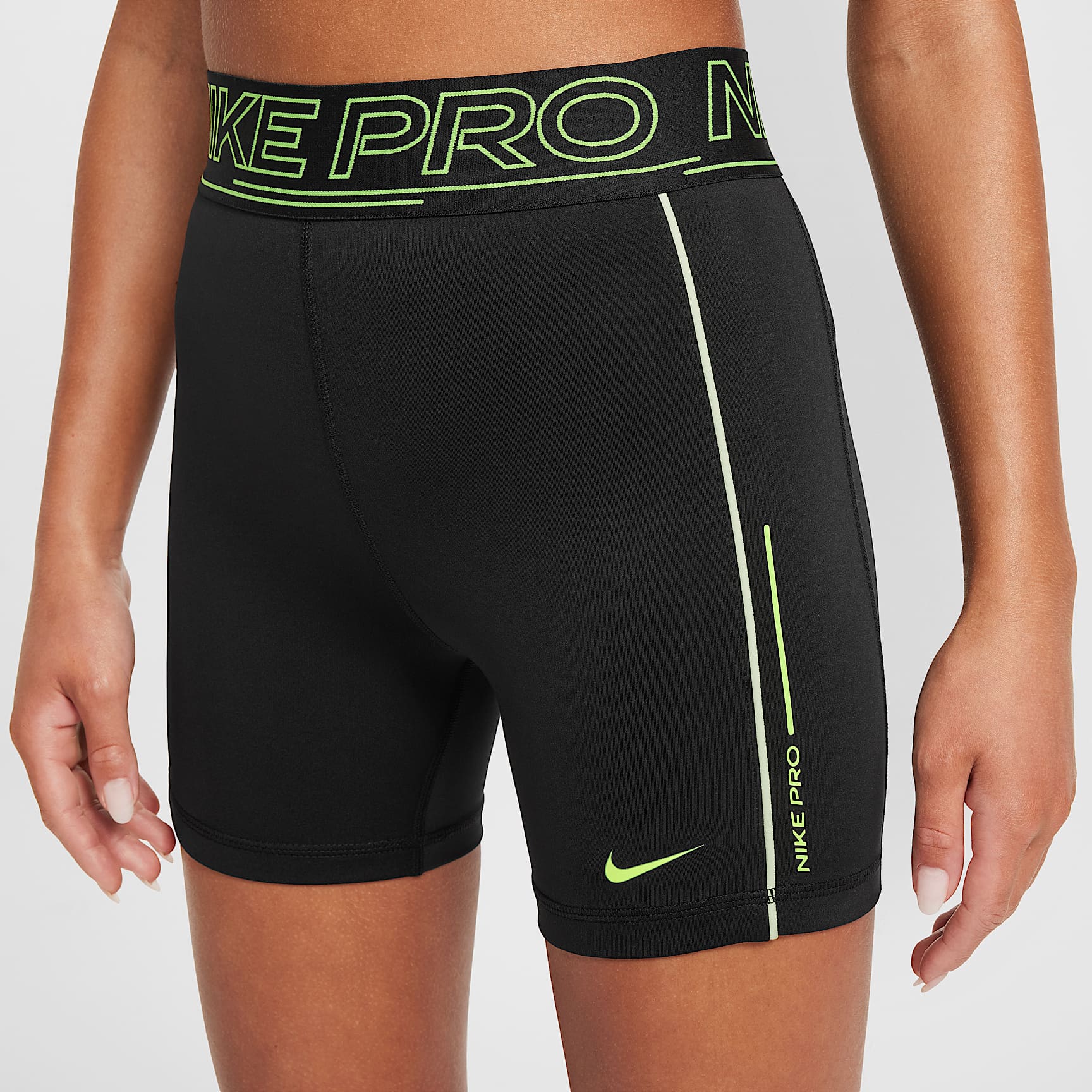 Nike Pro Girls' Dri-FIT 3" Shorts