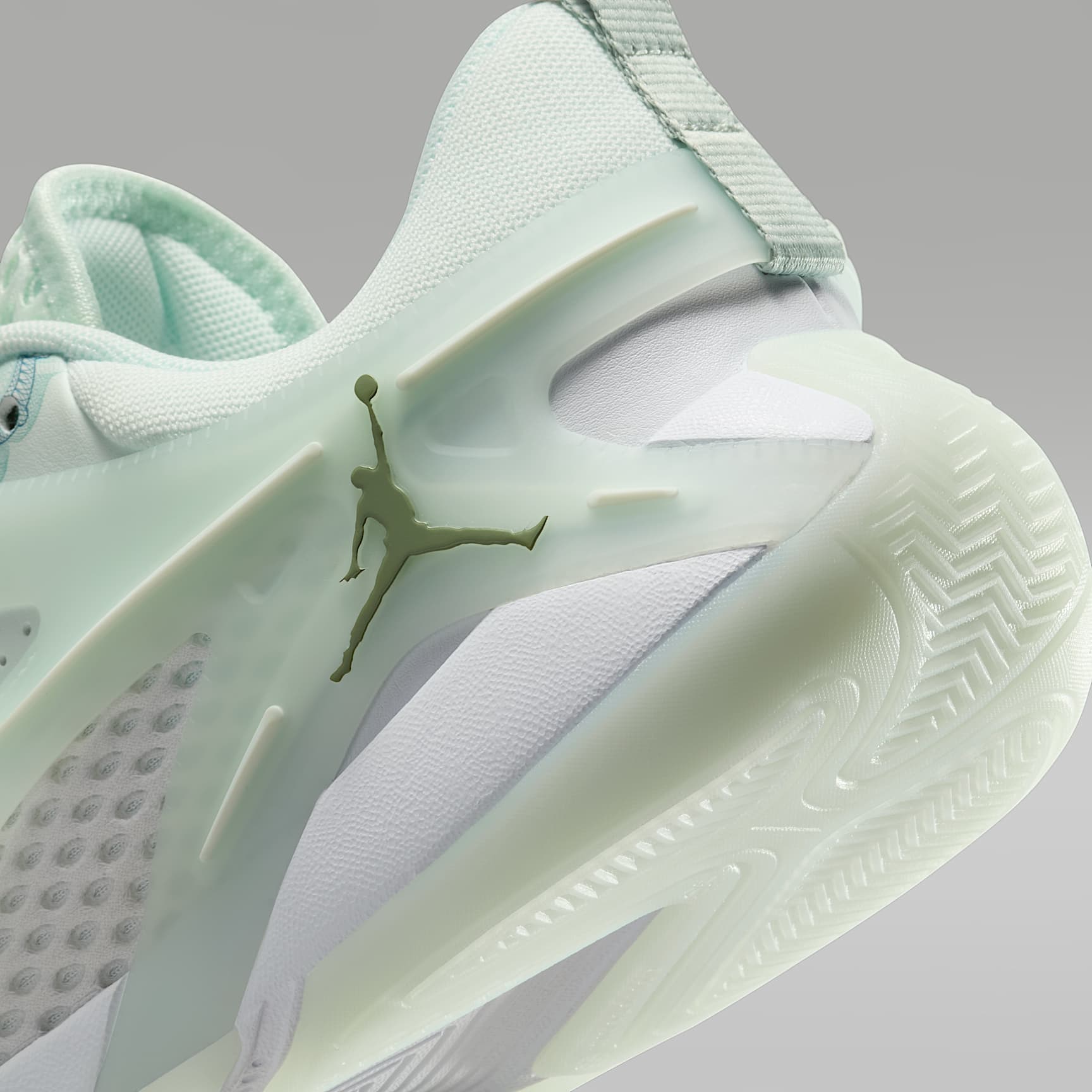 Jordan Heir Series "Abundance" Women's Basketball Shoes