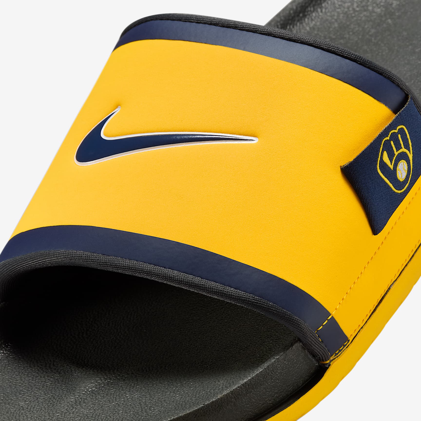 Nike Offcourt (Milwaukee Brewers) Offcourt Slides
