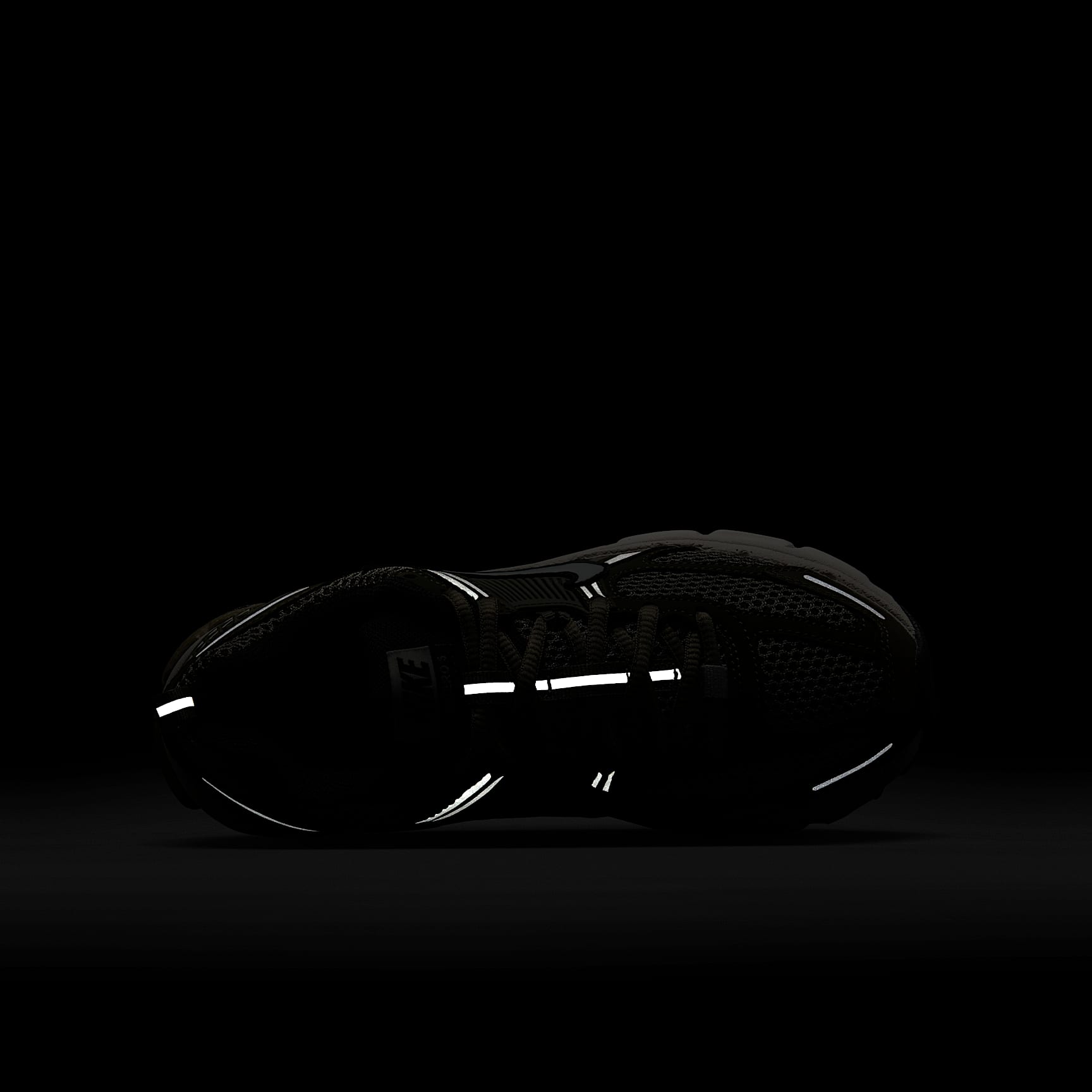 Nike Vomero 5 Big Kids' Shoes