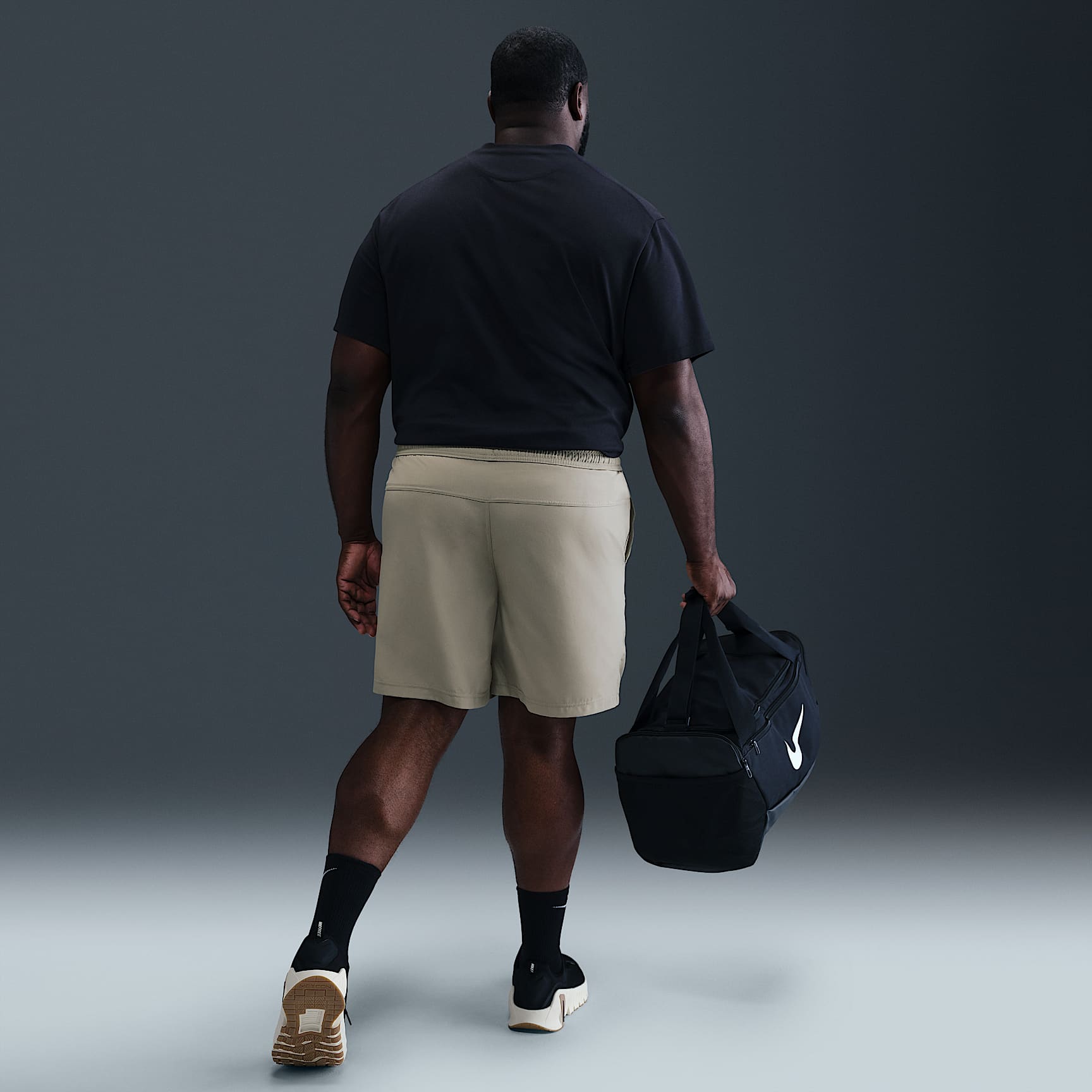 Nike Form Men's Dri-FIT 7" Unlined Versatile Shorts
