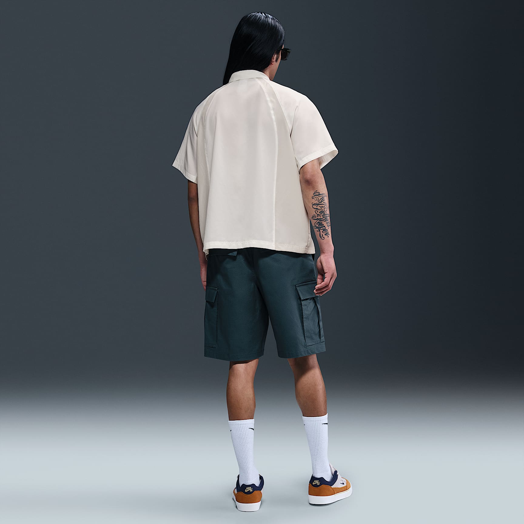 Nike SB Dri-FIT Woven Short-Sleeve Bowler Shirt